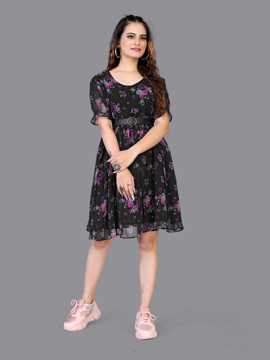 Fashion FRICKS Black & Purple Floral Georgette Dress