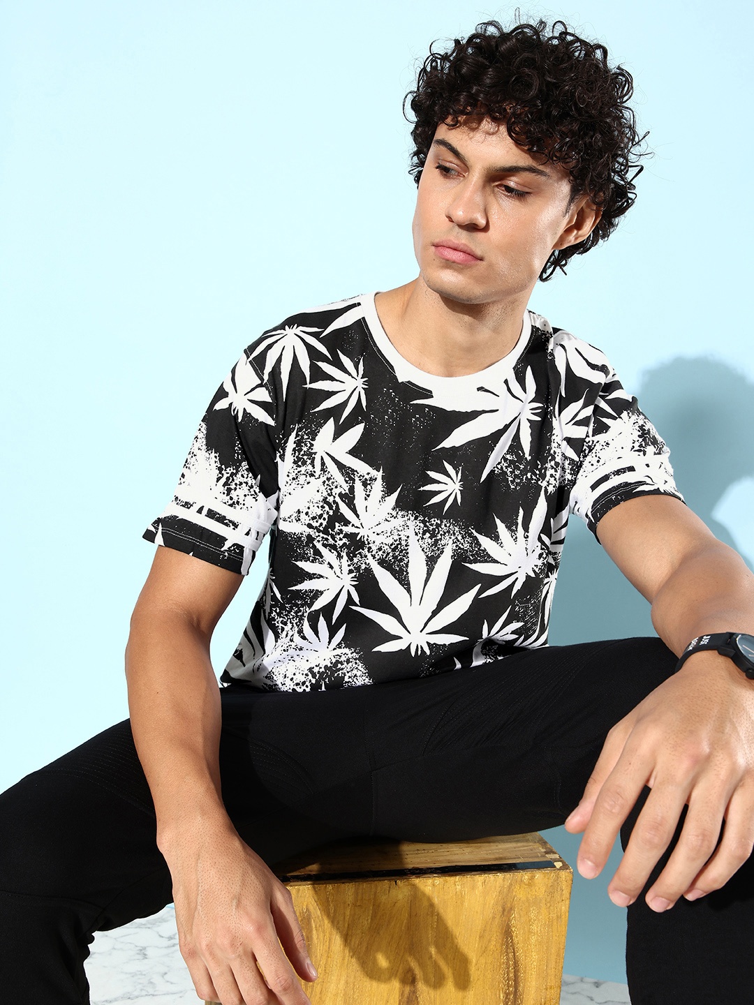 Kook N Keech Men Jet Black & Snow White Pure Cotton Back Street Boys The Boxy Tee T-shirt
Kook N Keech Men Jet Black & Snow White Pure Cotton Back Street Boys The Boxy Tee T-shirt