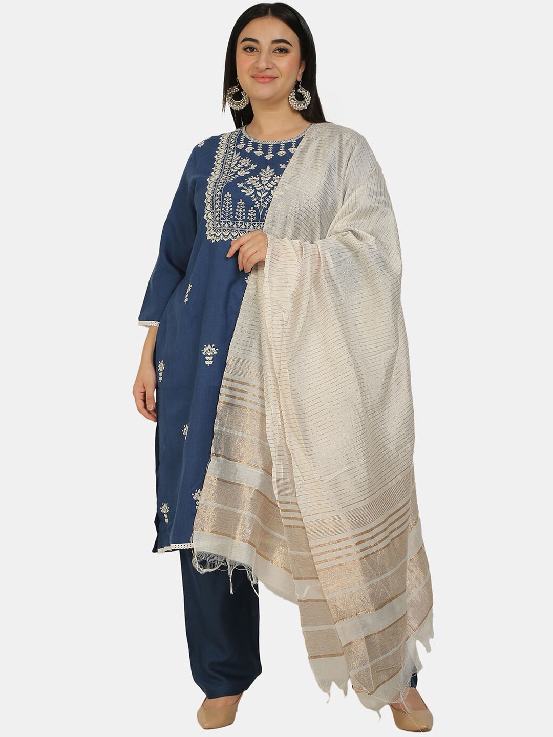 SWAGG INDIA Women Navy Blue Floral Embroidered Kurta With Trousers & Dupatta