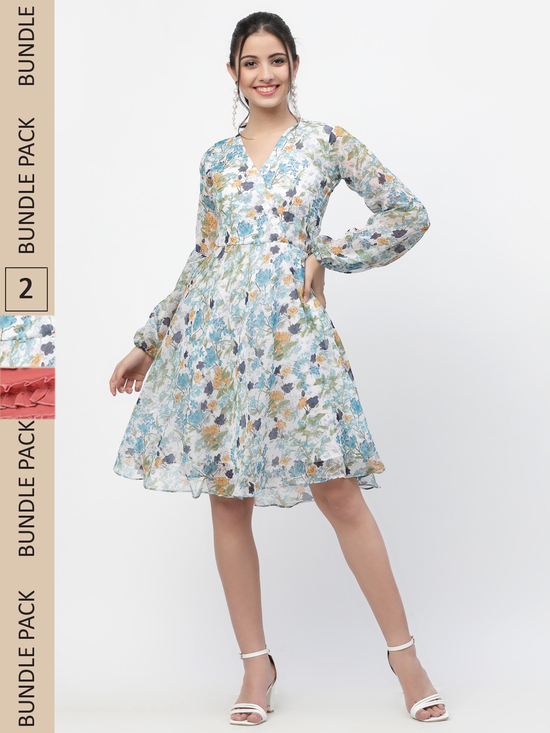 MISS AYSE Women White & Blue Floral Pack Of 2 Fit & Flare Dresses