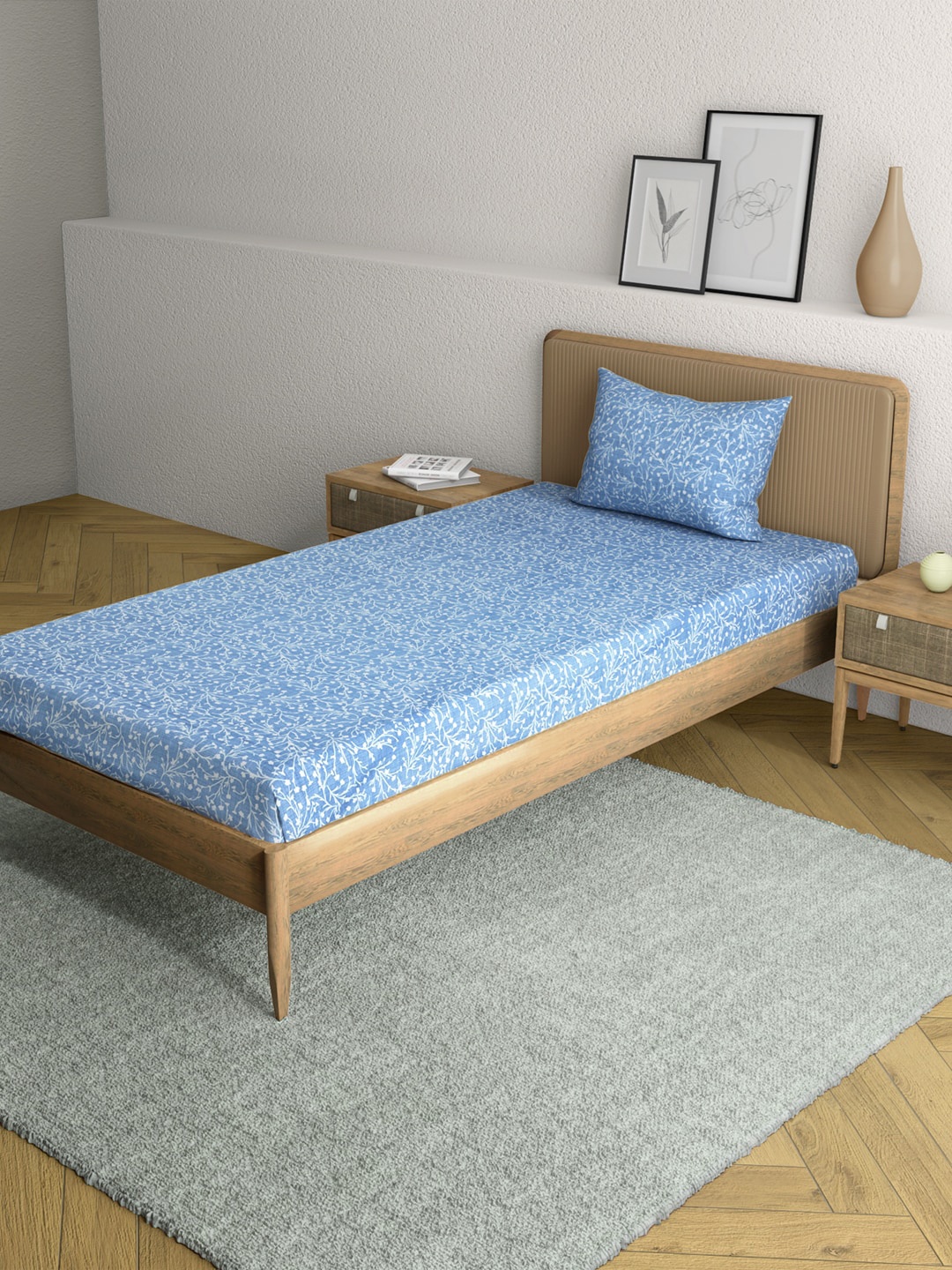 Anaqa by Pantaloons Blue & White Floral 144 TC Cotton Single Bedsheet with 1 Pillow Cover
Anaqa by Pantaloons Blue & White Floral 144 TC Cotton Single Bedsheet with 1 Pillow Cover