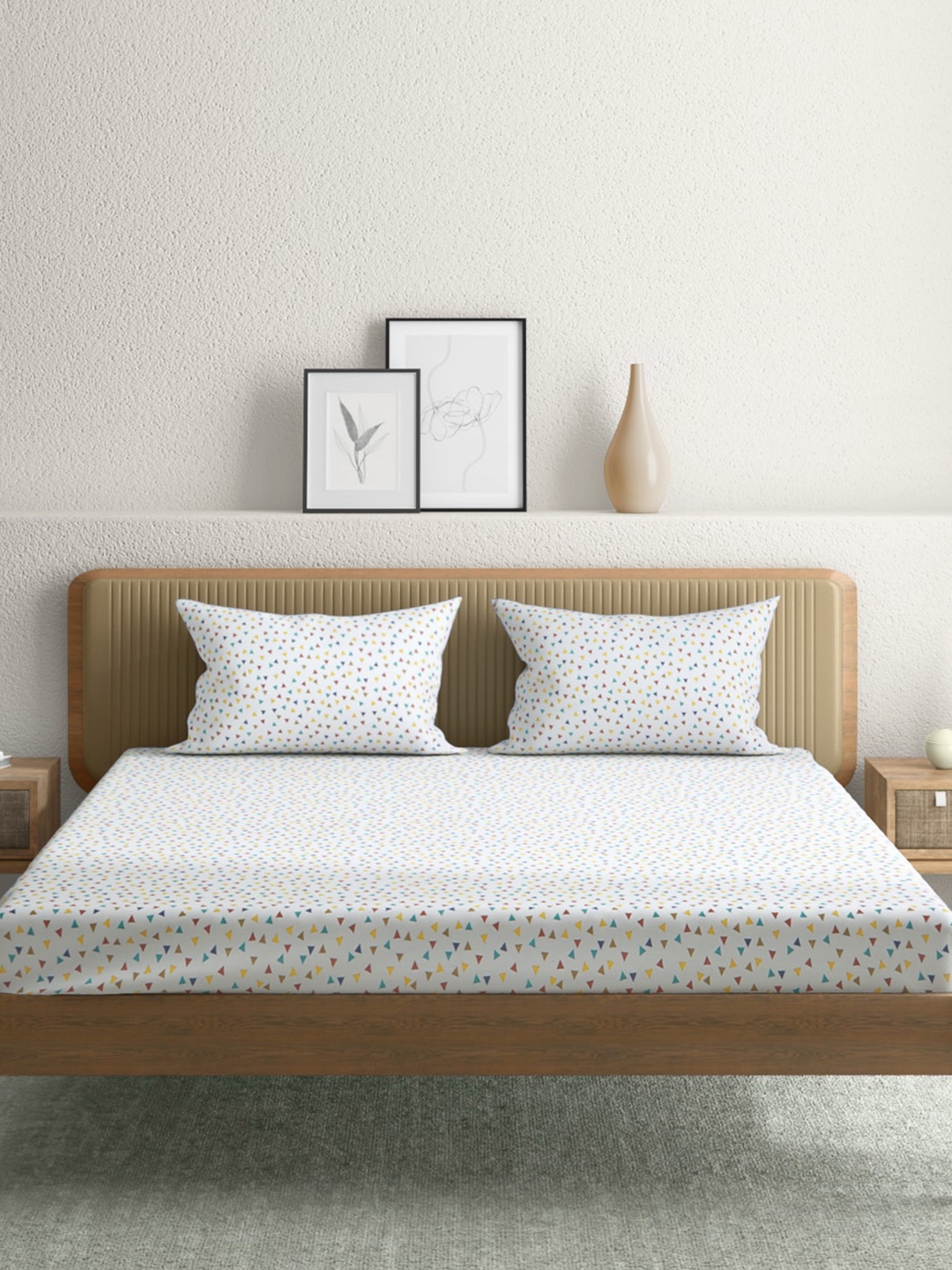 Anaqa by Pantaloons White & Yellow Geometric 144 TC King Bedsheet with 2 Pillow Covers
Anaqa by Pantaloons White & Yellow Geometric 144 TC King Bedsheet with 2 Pillow Covers