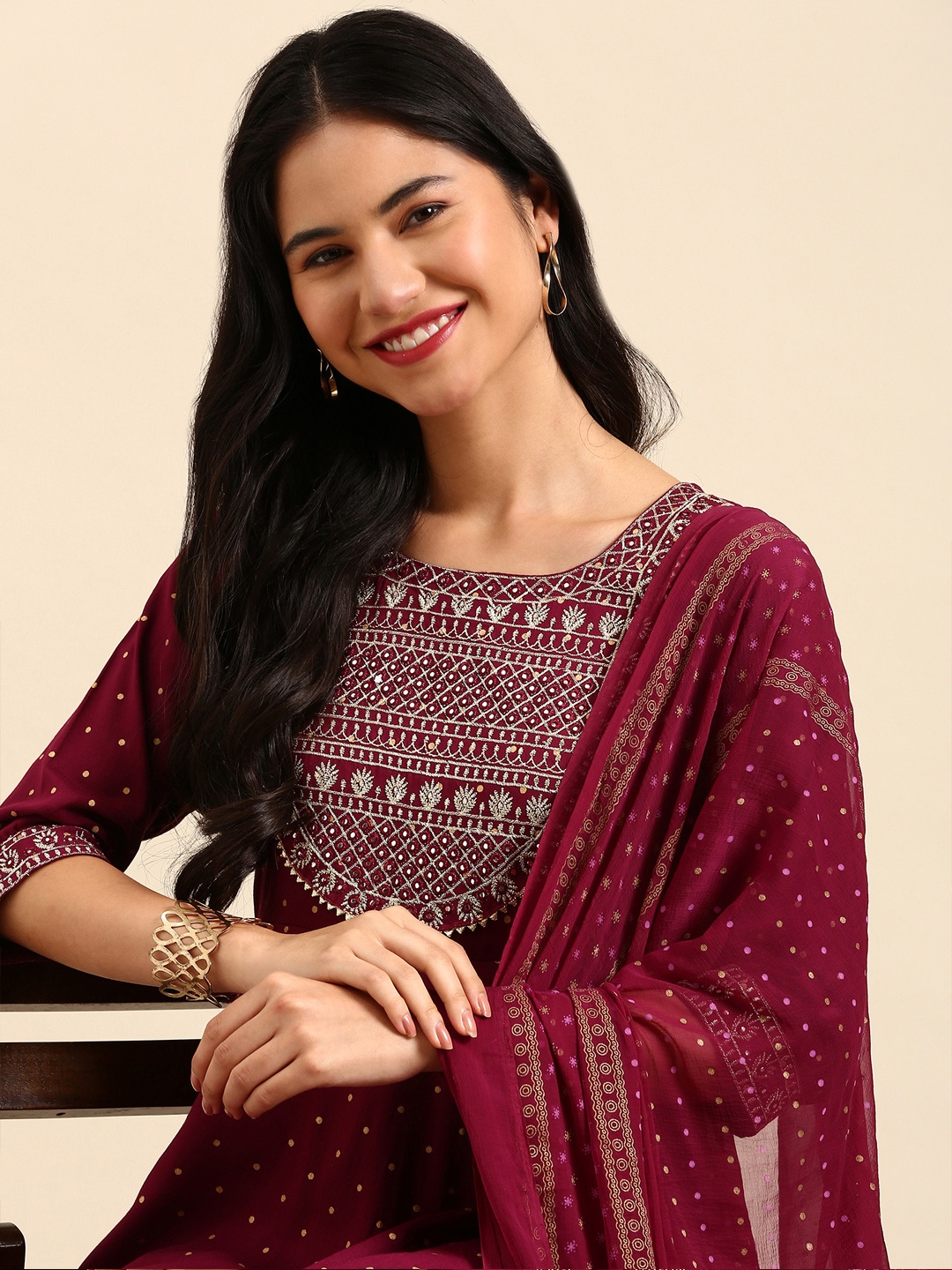 SHOWOFF Women Purple Floral Embroidered Mirror Work Kurta with Trousers & With Dupatta
SHOWOFF Women Purple Floral Embroidered Mirror Work Kurta with Trousers & With Dupatta