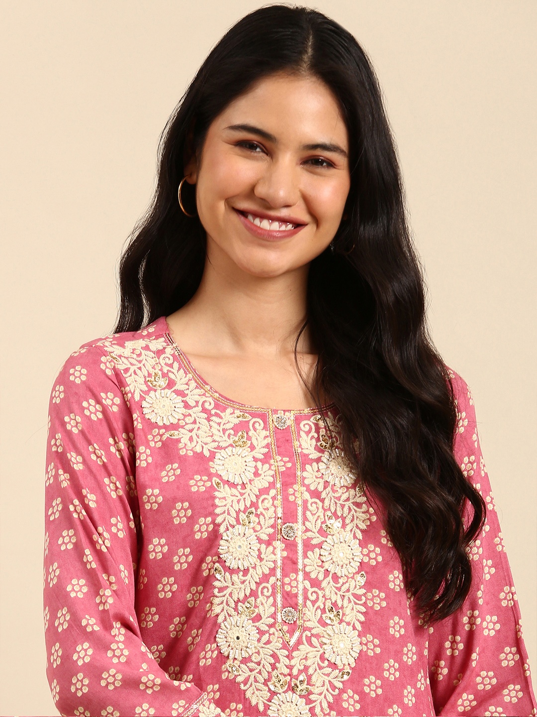 SHOWOFF Women Pink Floral Printed Thread Work Kurta with Trousers