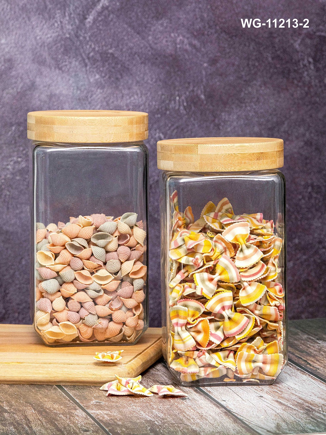 White Gold Set Of 2 Transparent Airtight Glass Storage Jar With Bamboo Lid 2.25 L Each
White Gold Set Of 2 Transparent Airtight Glass Storage Jar With Bamboo Lid 2.25 L Each