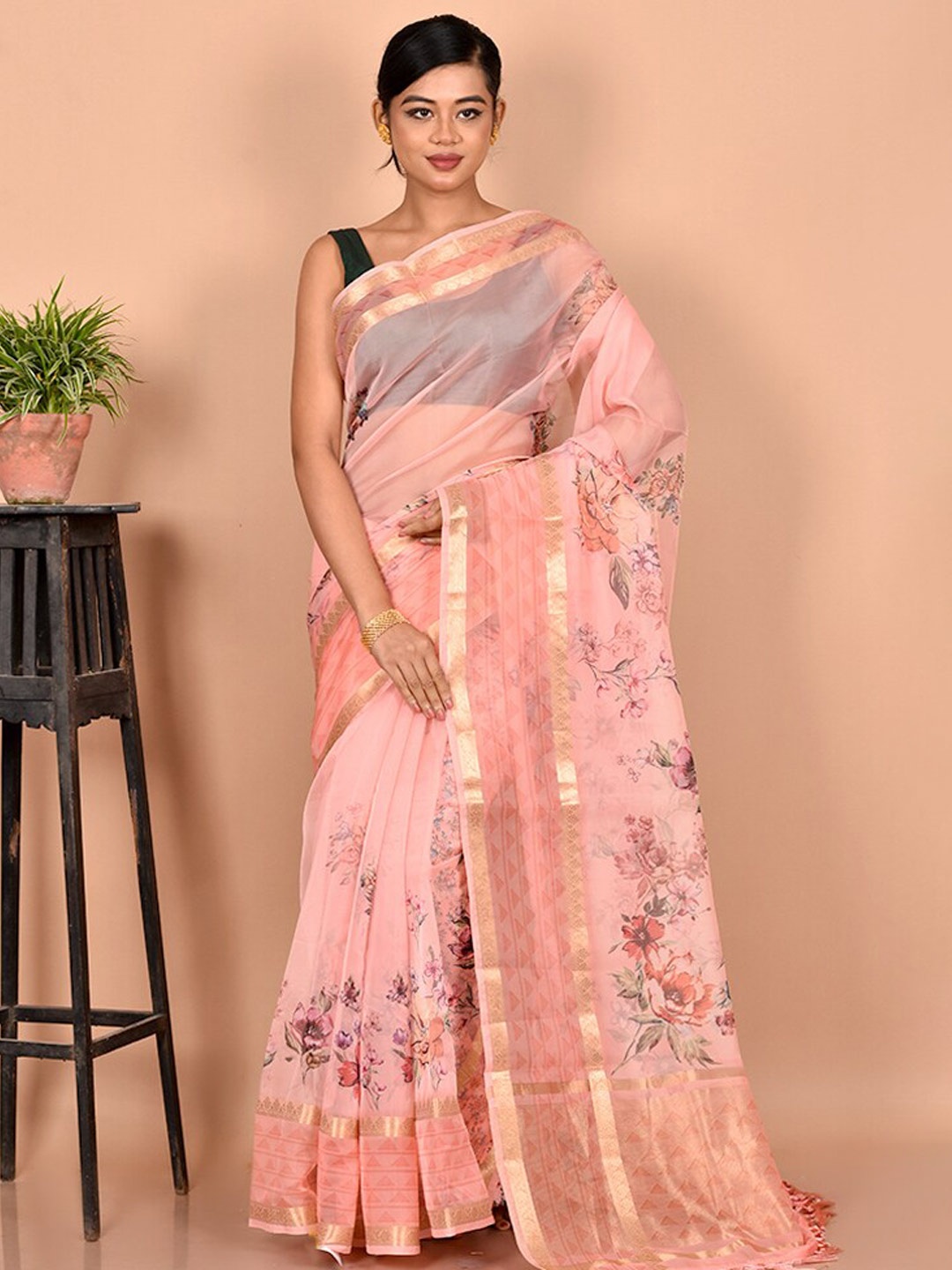 AllSilks Pink & Gold-Toned Floral Zari Organza Saree