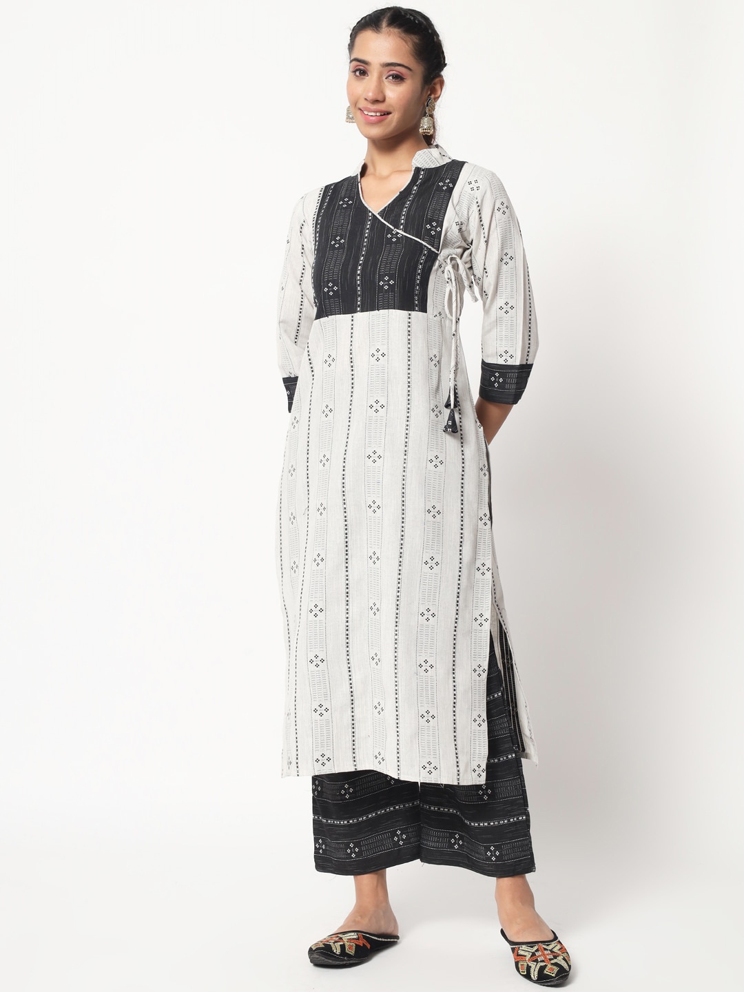 Sitaram Designer Women Ethnic Printed Angrakha Gotta Patti Pure Cotton Kurta with Palazzos, Off white
Sitaram Designer Women Ethnic Printed Angrakha Gotta Patti Pure Cotton Kurta with Palazzos, Off white