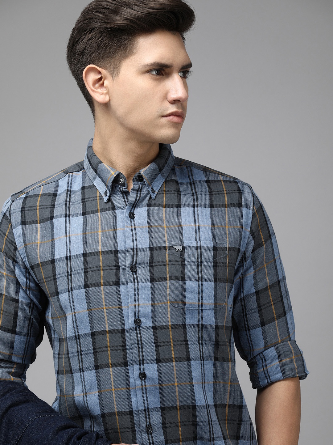 THE BEAR HOUSE Men Cotton Button-Down Collar Slim Fit Tartan Checks Casual Shirt, Blue
THE BEAR HOUSE Men Cotton Button-Down Collar Slim Fit Tartan Checks Casual Shirt, Blue