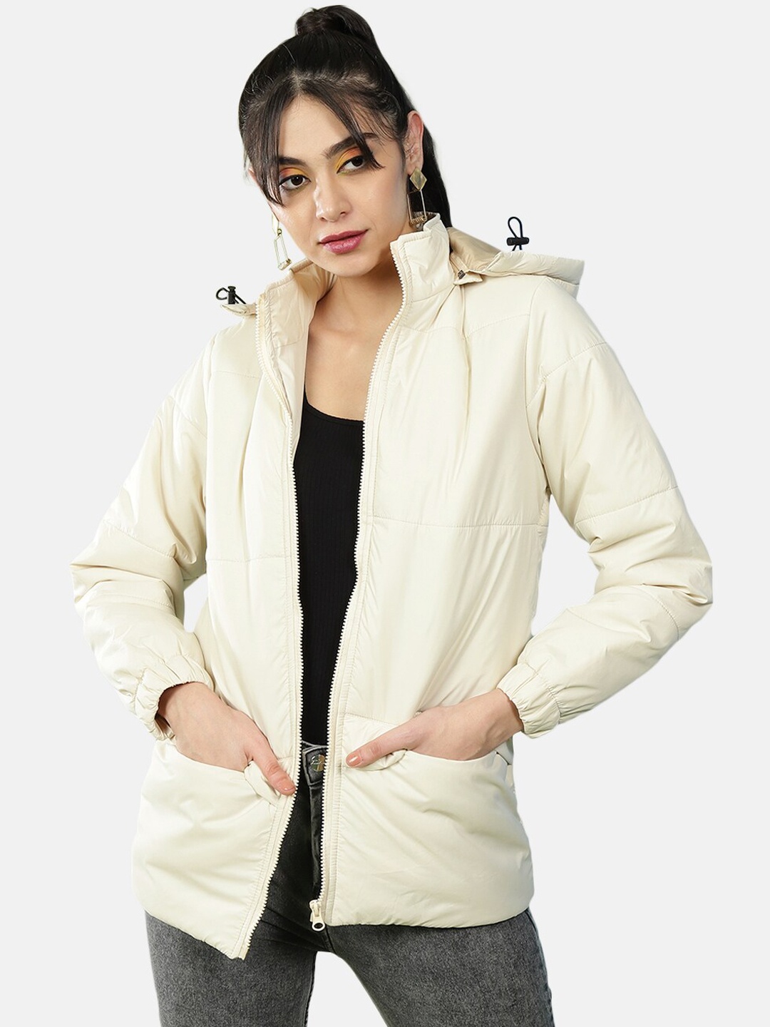 Freehand by The Indian Garage Co Women Cream-Coloured Longline Outdoor Tailored Jacket
Freehand by The Indian Garage Co Women Cream-Coloured Longline Outdoor Tailored Jacket
