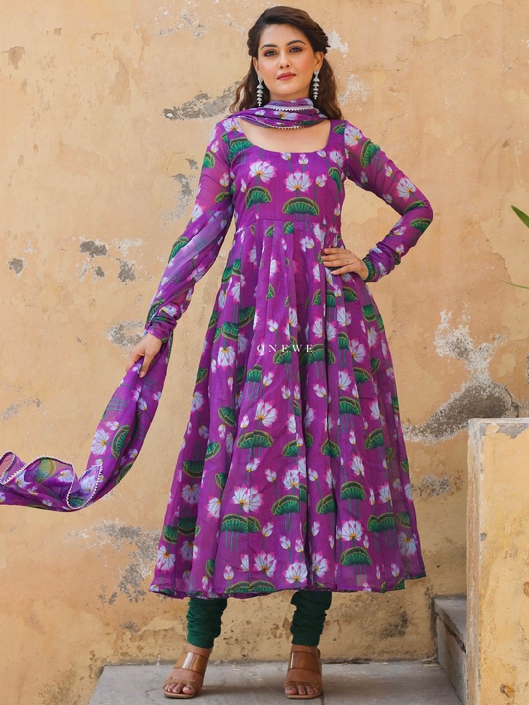 OneWe Women Floral Printed Pleated Chanderi Silk Kurta with Churidar & Dupatta, Purple
OneWe Women Floral Printed Pleated Chanderi Silk Kurta with Churidar & Dupatta, Purple