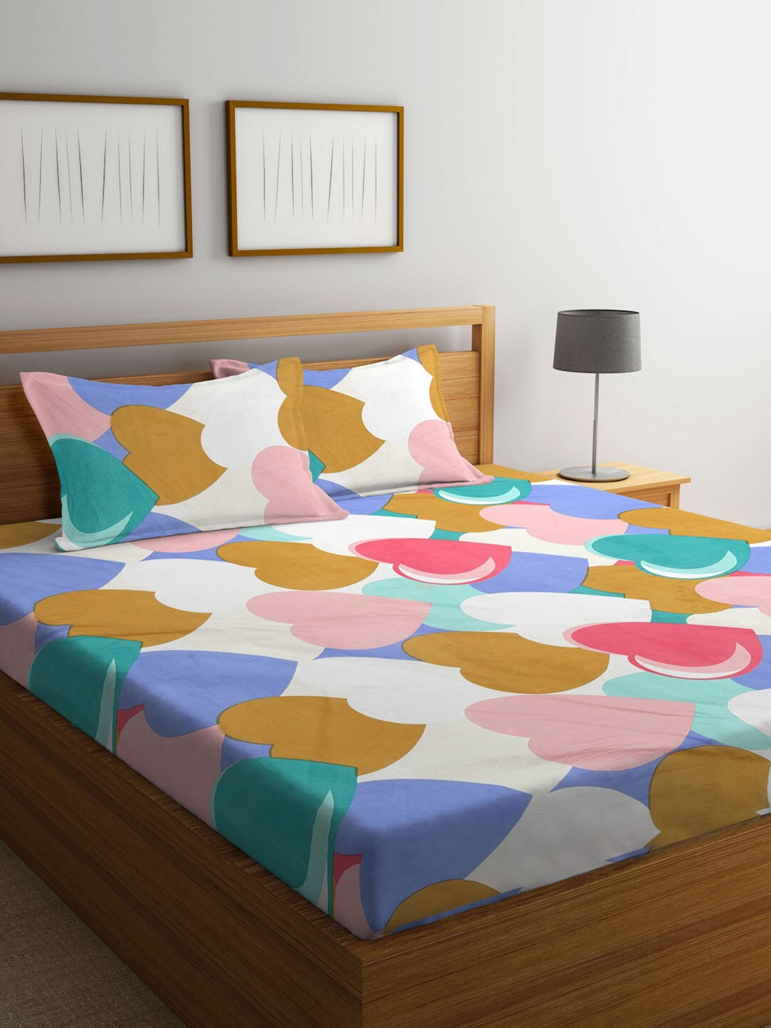 KLOTTHE Conversational Printed 300 TC King Bedsheet with 2 Pillow Covers, Off white
KLOTTHE Conversational Printed 300 TC King Bedsheet with 2 Pillow Covers, Off white