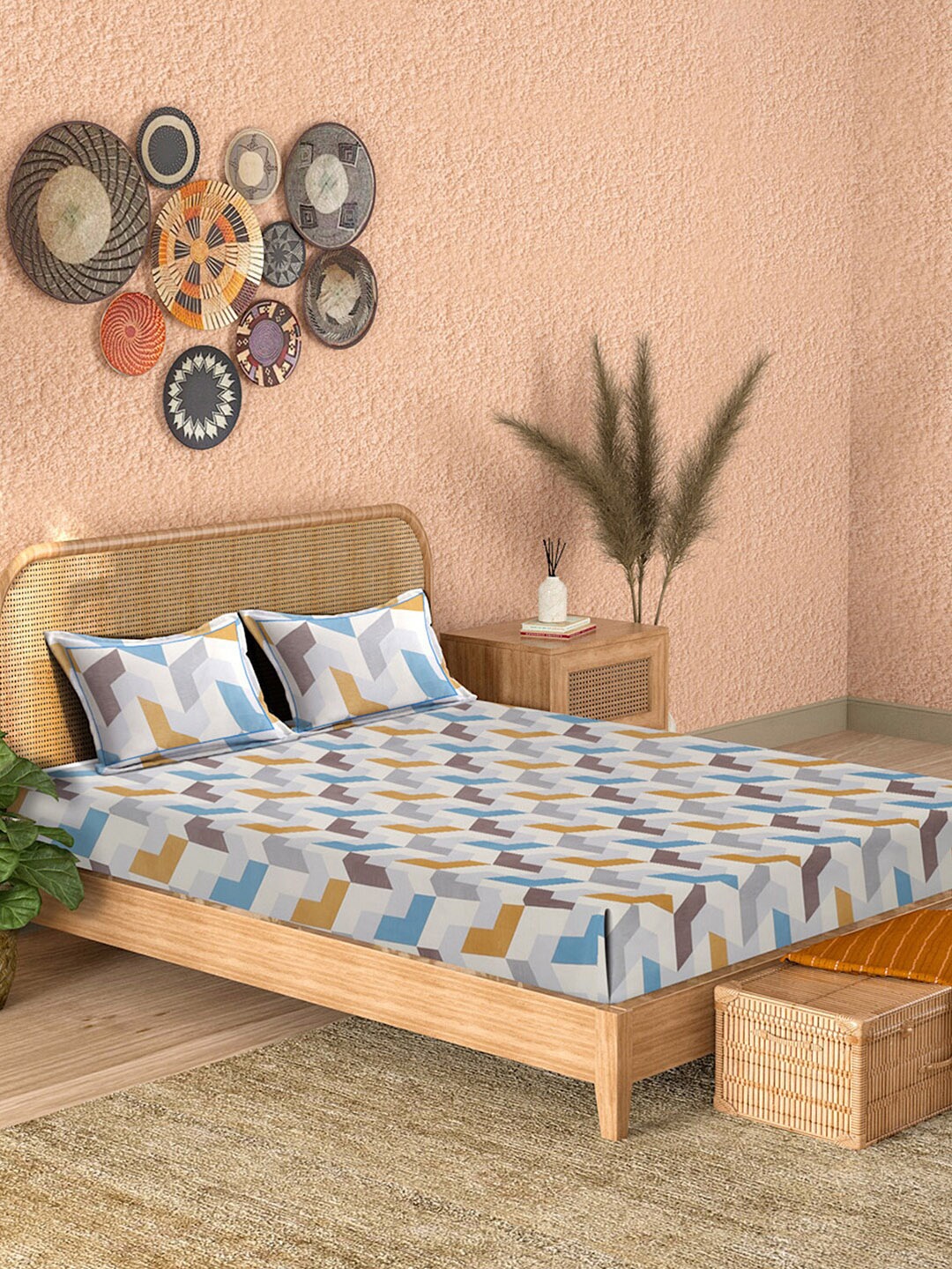 Sangria White & Blue Geometric Printed 160 TC Cotton King Bedsheet with 2 Pillow Covers
Sangria White & Blue Geometric Printed 160 TC Cotton King Bedsheet with 2 Pillow Covers