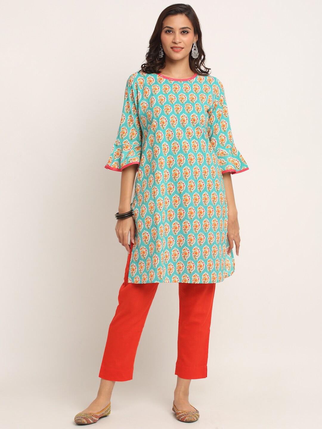 EK BY EKTA KAPOOR Round Neck Ethnic Motifs Printed Bell Sleeves A-Line Cotton Kurta, Blue
EK BY EKTA KAPOOR Round Neck Ethnic Motifs Printed Bell Sleeves A-Line Cotton Kurta, Blue