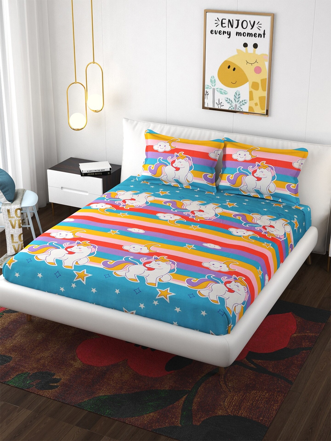 Molly & Michel Blue & White Graphic Printed 210 TC Queen Bedsheet with 2 Pillow Covers
Molly & Michel Blue & White Graphic Printed 210 TC Queen Bedsheet with 2 Pillow Covers