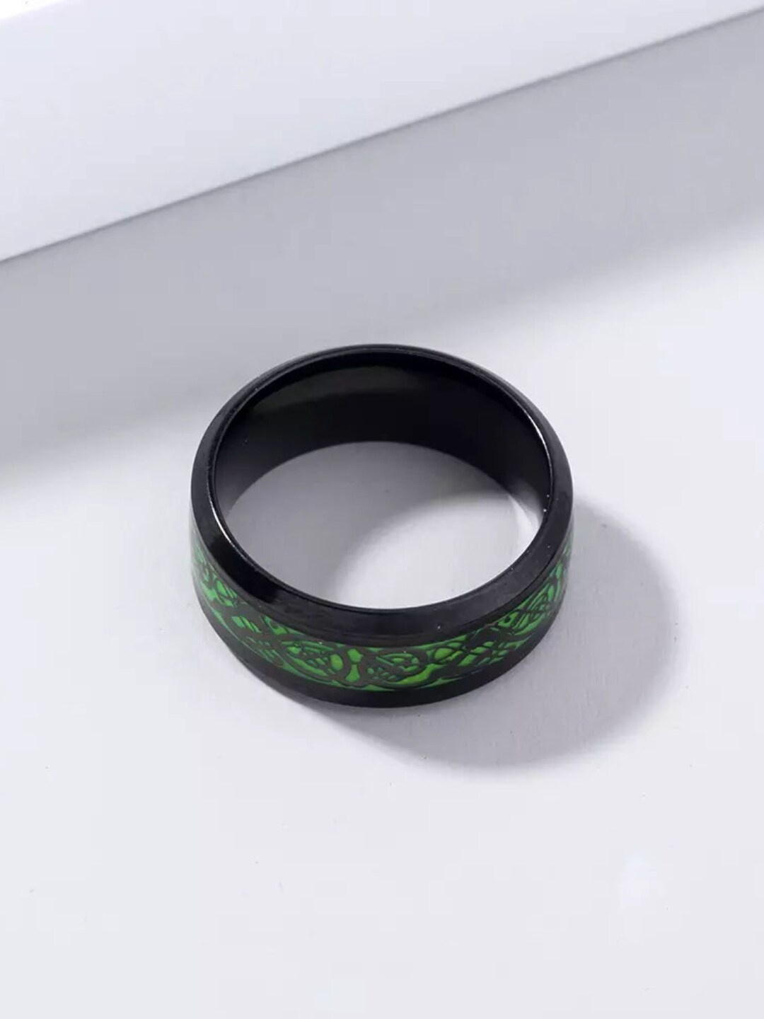 Ethonica Men Brass-Plated & Textured Stainless-Steel Classic Band Finger Ring, Green
Ethonica Men Brass-Plated & Textured Stainless-Steel Classic Band Finger Ring, Green