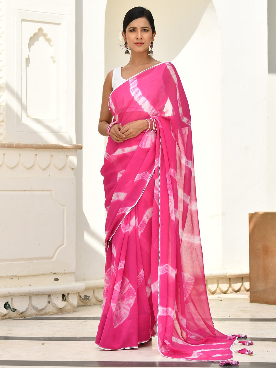 Aaheli Pink & White Tie and Dye Bandhani Saree