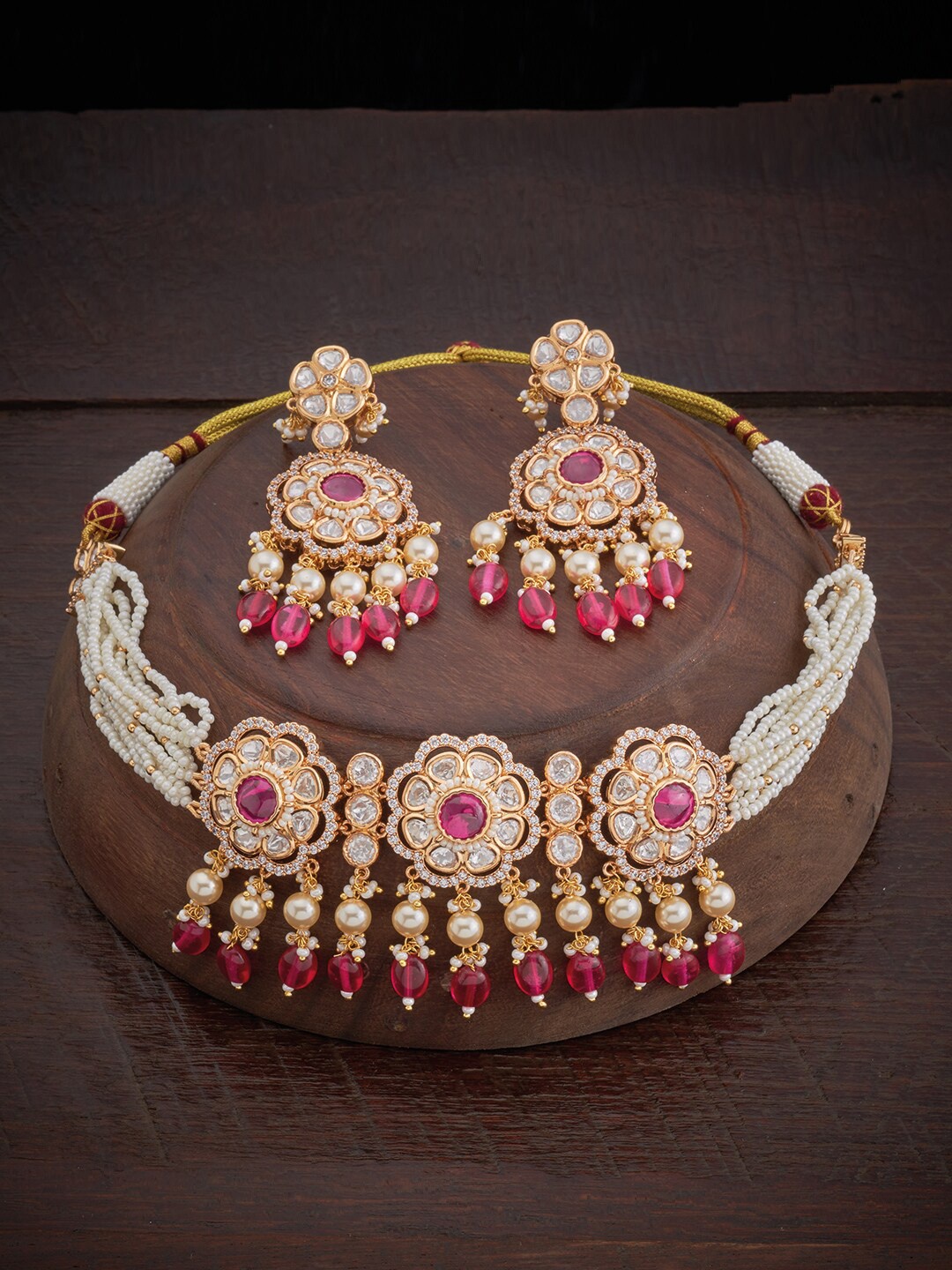 Kushal's Fashion Jewellery Women Gold-Plated Kundan Studded & Beaded Jewellery Set, Pink
Kushal's Fashion Jewellery Women Gold-Plated Kundan Studded & Beaded Jewellery Set, Pink
