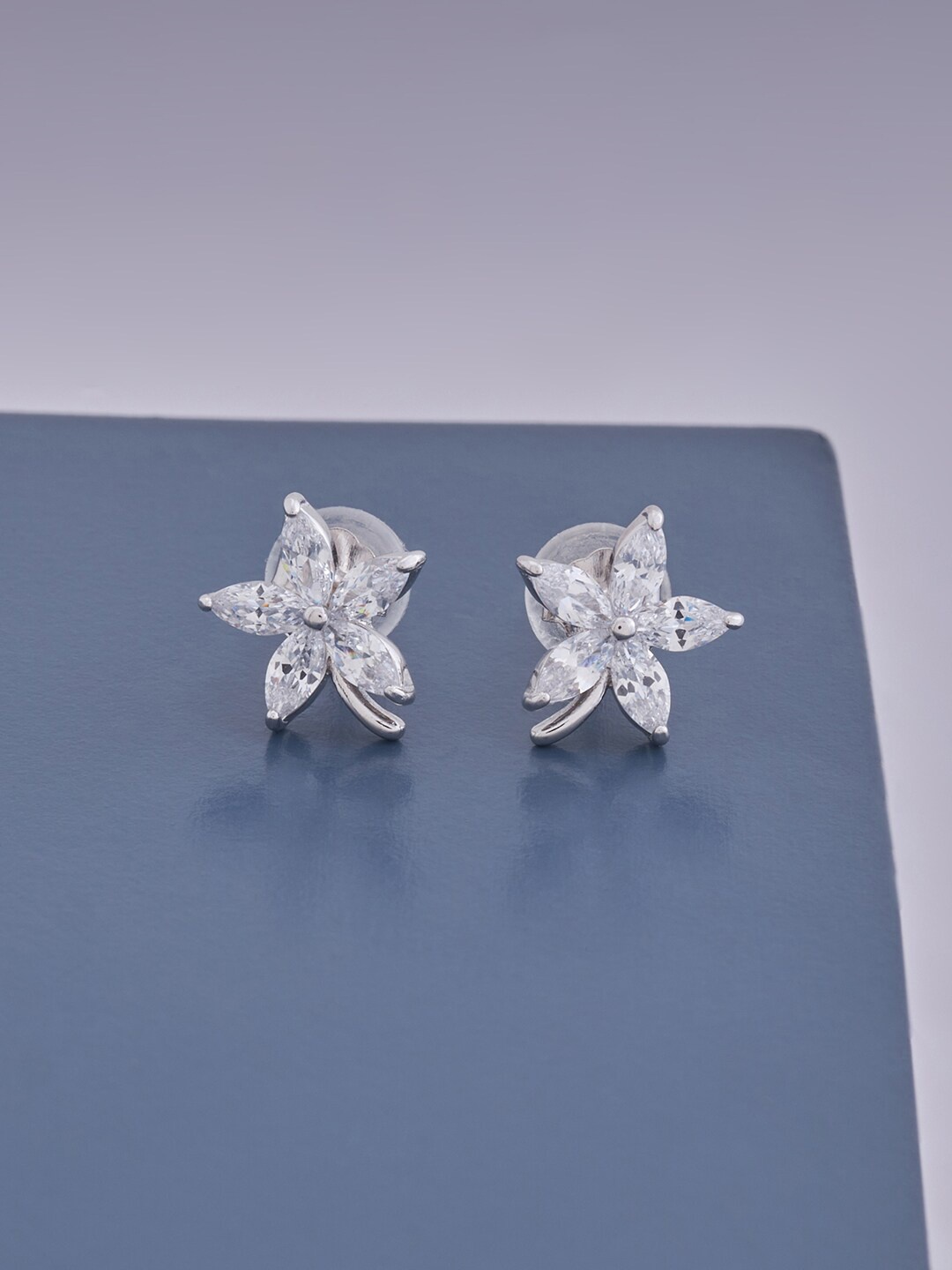 Kushal's Fashion Jewellery Rhodium Plated White 92.5 Pure Silver Contemporary Studs Earrings
Kushal's Fashion Jewellery Rhodium Plated White 92.5 Pure Silver Contemporary Studs Earrings