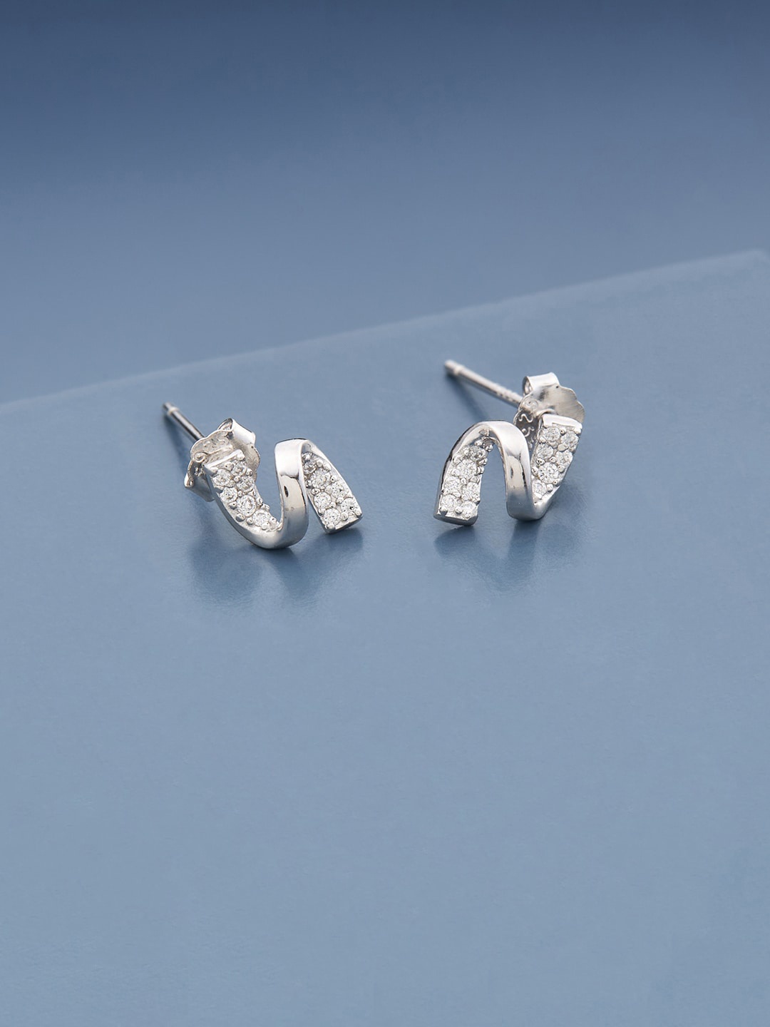Kushal's Fashion Jewellery 92.5 Pure Silver & Rhodium-Plated Contemporary Studs Earrings, White
Kushal's Fashion Jewellery 92.5 Pure Silver & Rhodium-Plated Contemporary Studs Earrings, White