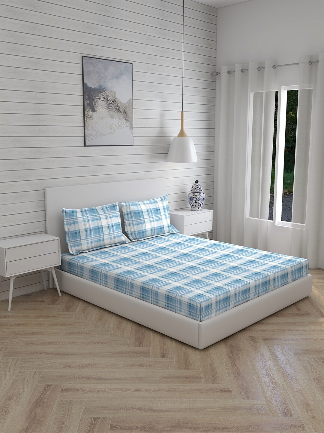 Boutique Living India White & Turquoise Blue Pure Cotton King Bedsheet 2 Pillow Covers
Boutique Living India White & Turquoise Blue Pure Cotton King Bedsheet 2 Pillow Covers