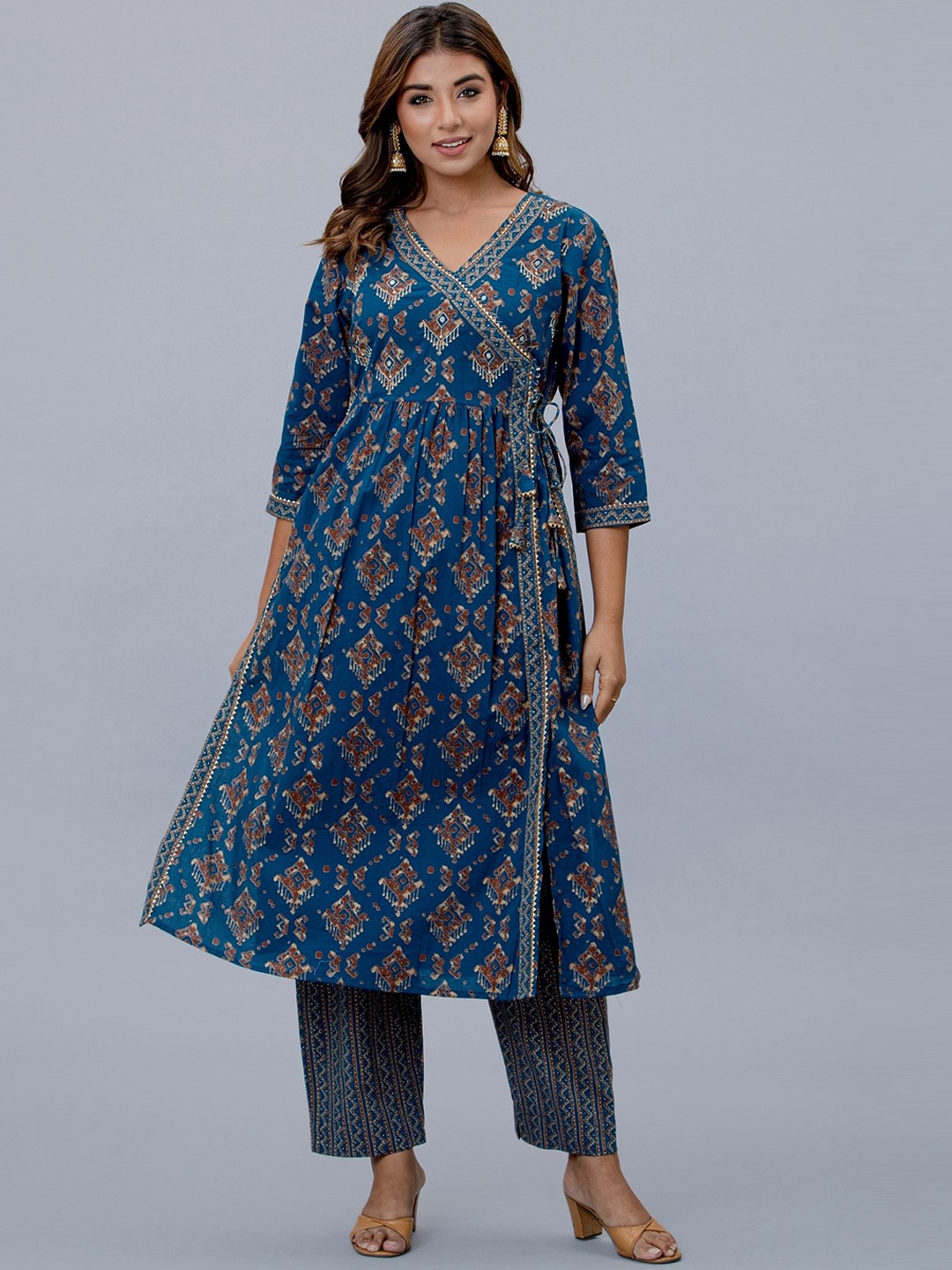 EtnicaWear Women Ethnic Motifs Printed Angrakha Pure Cotton Kurta with Trousers, Blue
EtnicaWear Women Ethnic Motifs Printed Angrakha Pure Cotton Kurta with Trousers, Blue