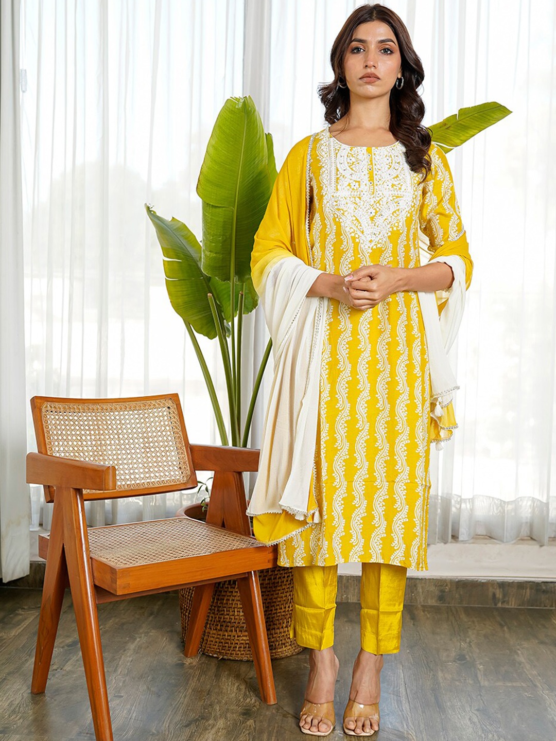 KAMODINEE Women Ethnic Motifs Printed Thread Work Kurta With Trousers & Dupatta, Yellow
KAMODINEE Women Ethnic Motifs Printed Thread Work Kurta With Trousers & Dupatta, Yellow