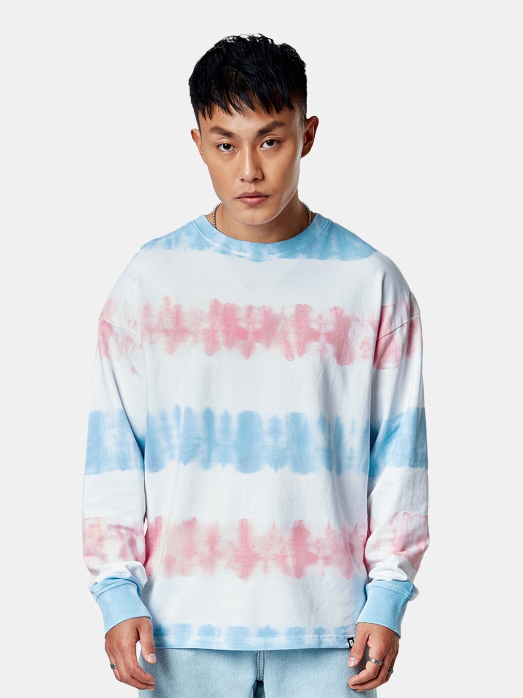 The Souled Store Men White & Blue Tie and Dye Dyed Drop-Shoulder Sleeves Oversized Oversized T-Shirt
The Souled Store Men White & Blue Tie and Dye Dyed Drop-Shoulder Sleeves Oversized Oversized T-Shirt