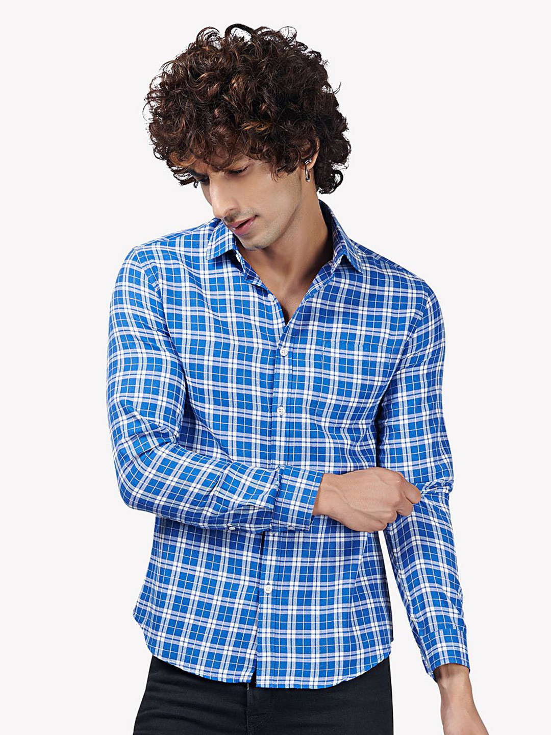 VASTRADO Men Comfort Checked Casual Shirt, Blue 
VASTRADO Men Comfort Checked Casual Shirt, Blue