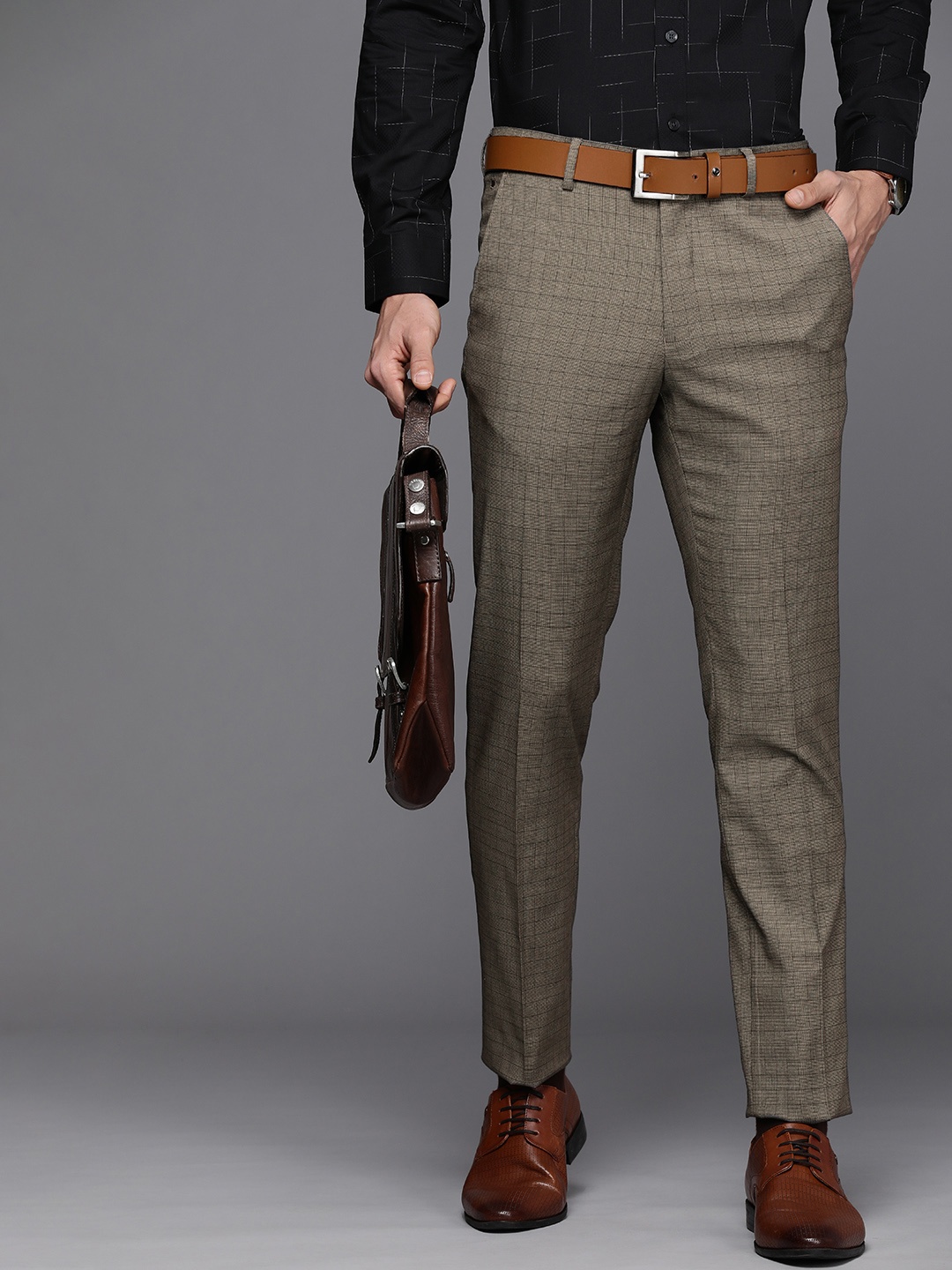 Louis Philippe Men Checked Super Slim Fit Mid-Rise Plain Woven Flat-Front Formal Trousers, Olive
Louis Philippe Men Checked Super Slim Fit Mid-Rise Plain Woven Flat-Front Formal Trousers, Olive