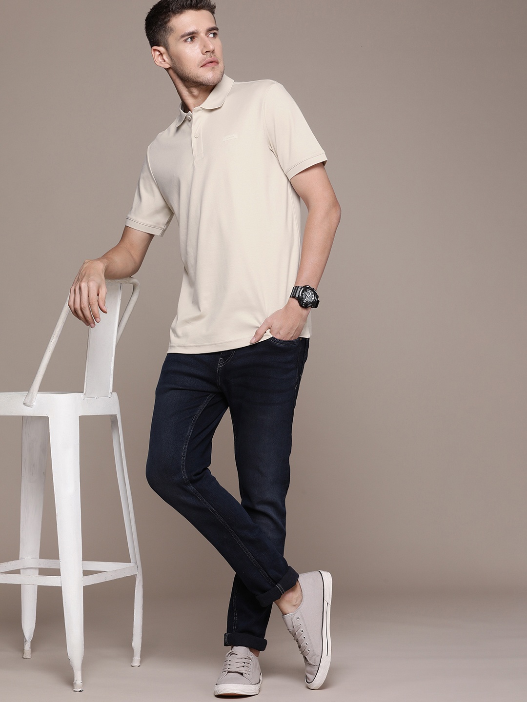 Calvin Klein Jeans Men Pure Cotton Polo Collar Slim Fit T-shirt With Applique Detail, Beige
Calvin Klein Jeans Men Pure Cotton Polo Collar Slim Fit T-shirt With Applique Detail, Beige