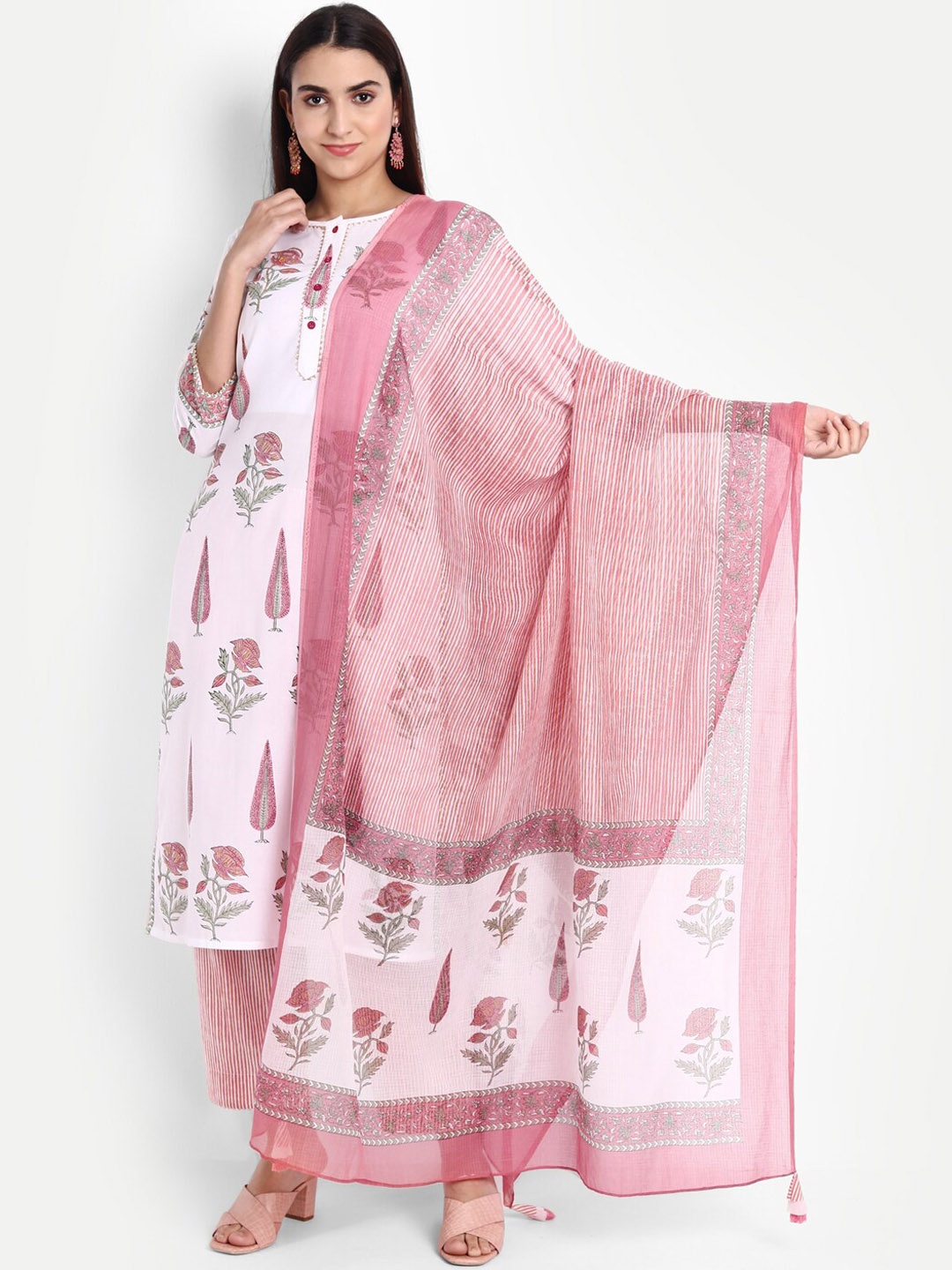 fabGLOBAL Women Ethnic Motifs Printed Pure Cotton Kurta with Trousers & With Dupatta, Pink
fabGLOBAL Women Ethnic Motifs Printed Pure Cotton Kurta with Trousers & With Dupatta, Pink