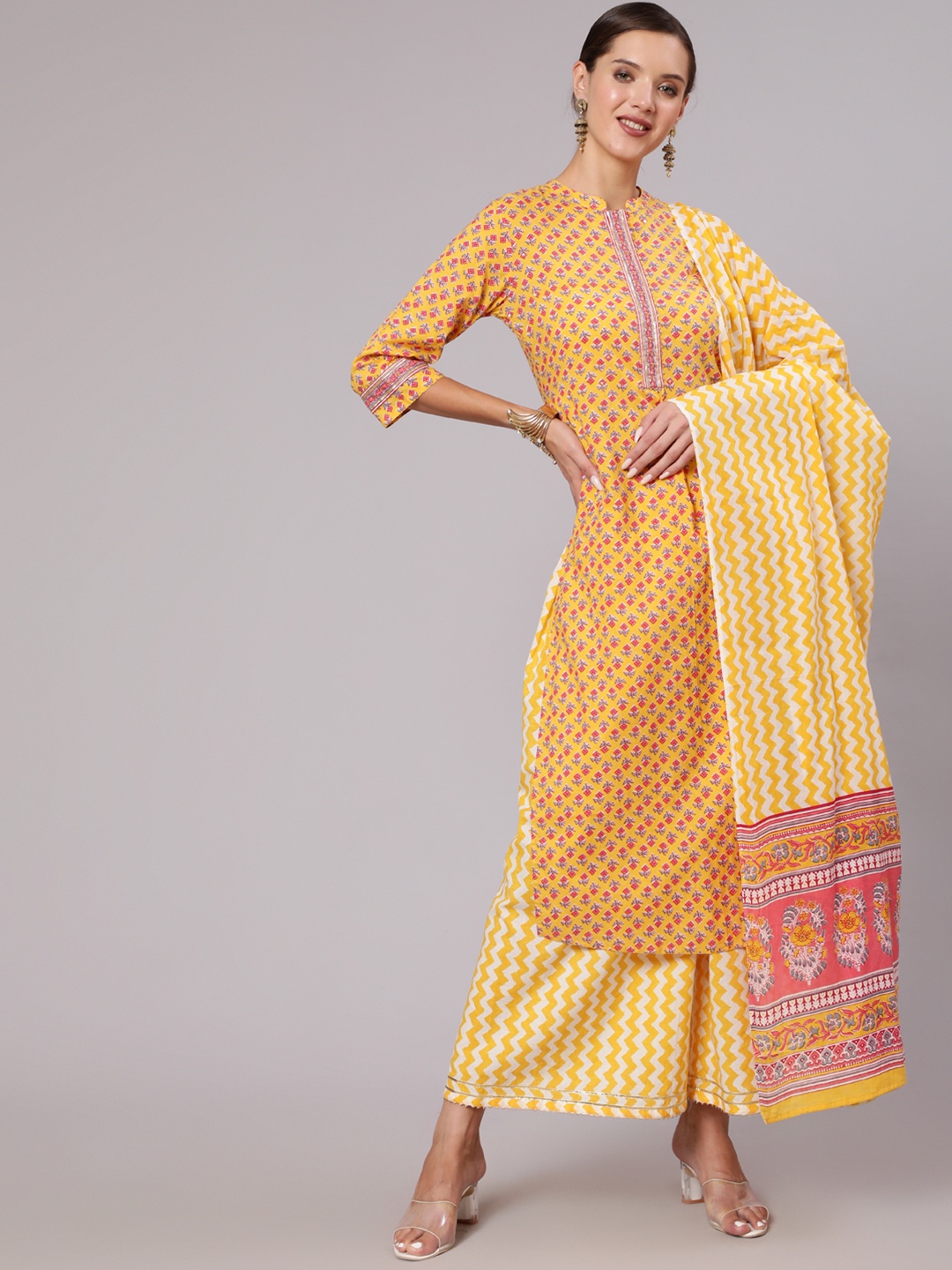 Jaipur Kurti Women Ethnic Printed Gotta Patti Pure Cotton Kurta with Palazzos & Dupatta, Yellow
Jaipur Kurti Women Ethnic Printed Gotta Patti Pure Cotton Kurta with Palazzos & Dupatta, Yellow