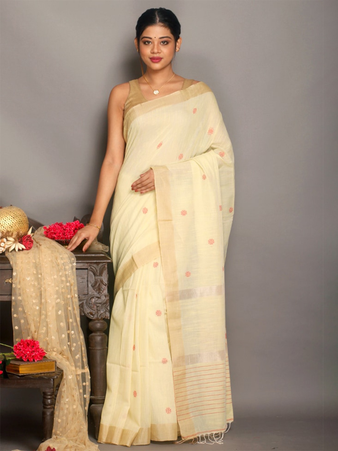 AllSilks Floral Zari Pure Silk Saree, Cream