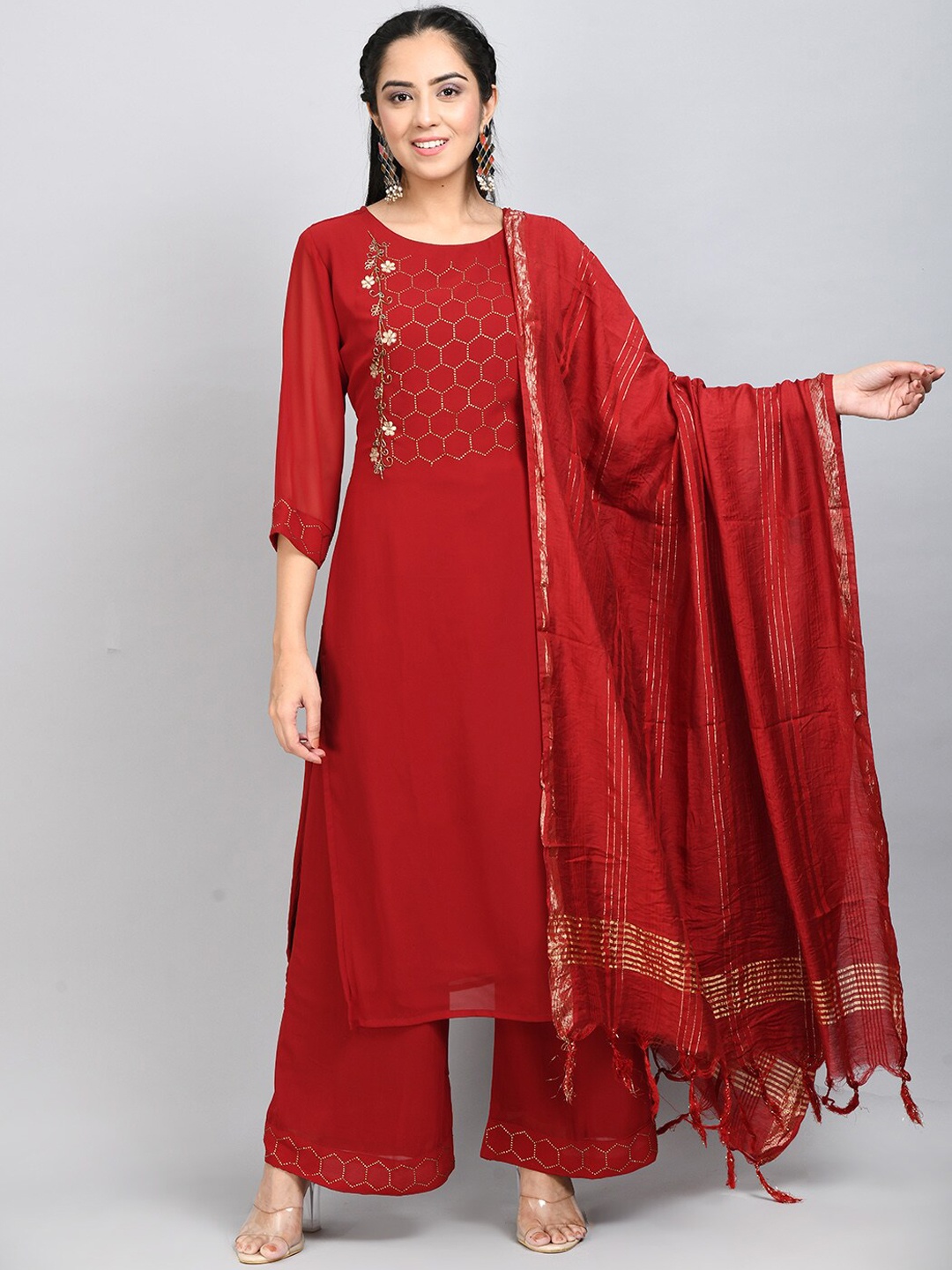 DesiNoor.com Ethnic Motifs Yoke Design Beads & Stones Kurta with Palazzos & Dupatta, Maroon
DesiNoor.com Ethnic Motifs Yoke Design Beads & Stones Kurta with Palazzos & Dupatta, Maroon