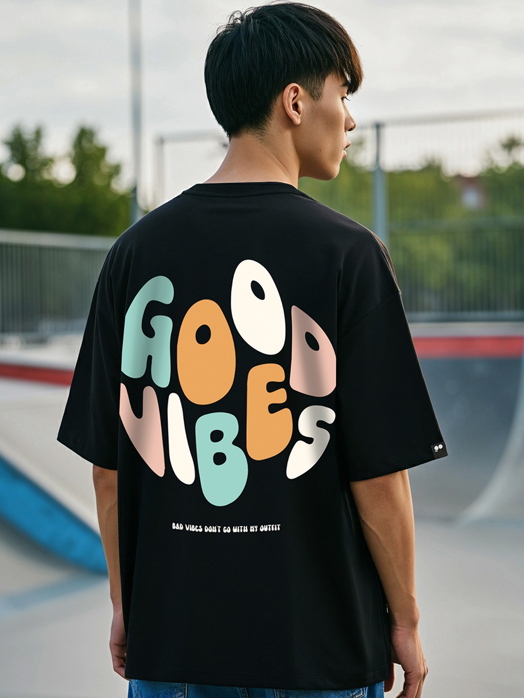 Bewakoof Men Typography Printed Extended Sleeves Pure Cotton Oversized T-shirt, Black
Bewakoof Men Typography Printed Extended Sleeves Pure Cotton Oversized T-shirt, Black