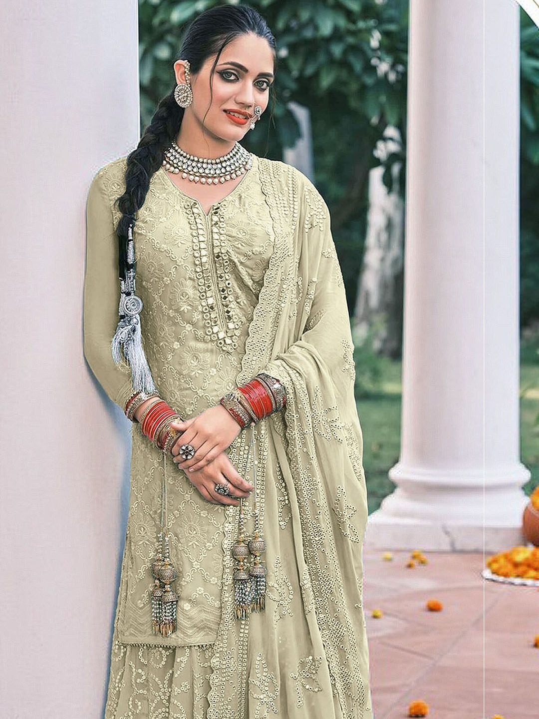 ODETTE Women Ethnic Motifs Embroidered Kurta with Skirt & With Dupatta, Green
ODETTE Women Ethnic Motifs Embroidered Kurta with Skirt & With Dupatta, Green