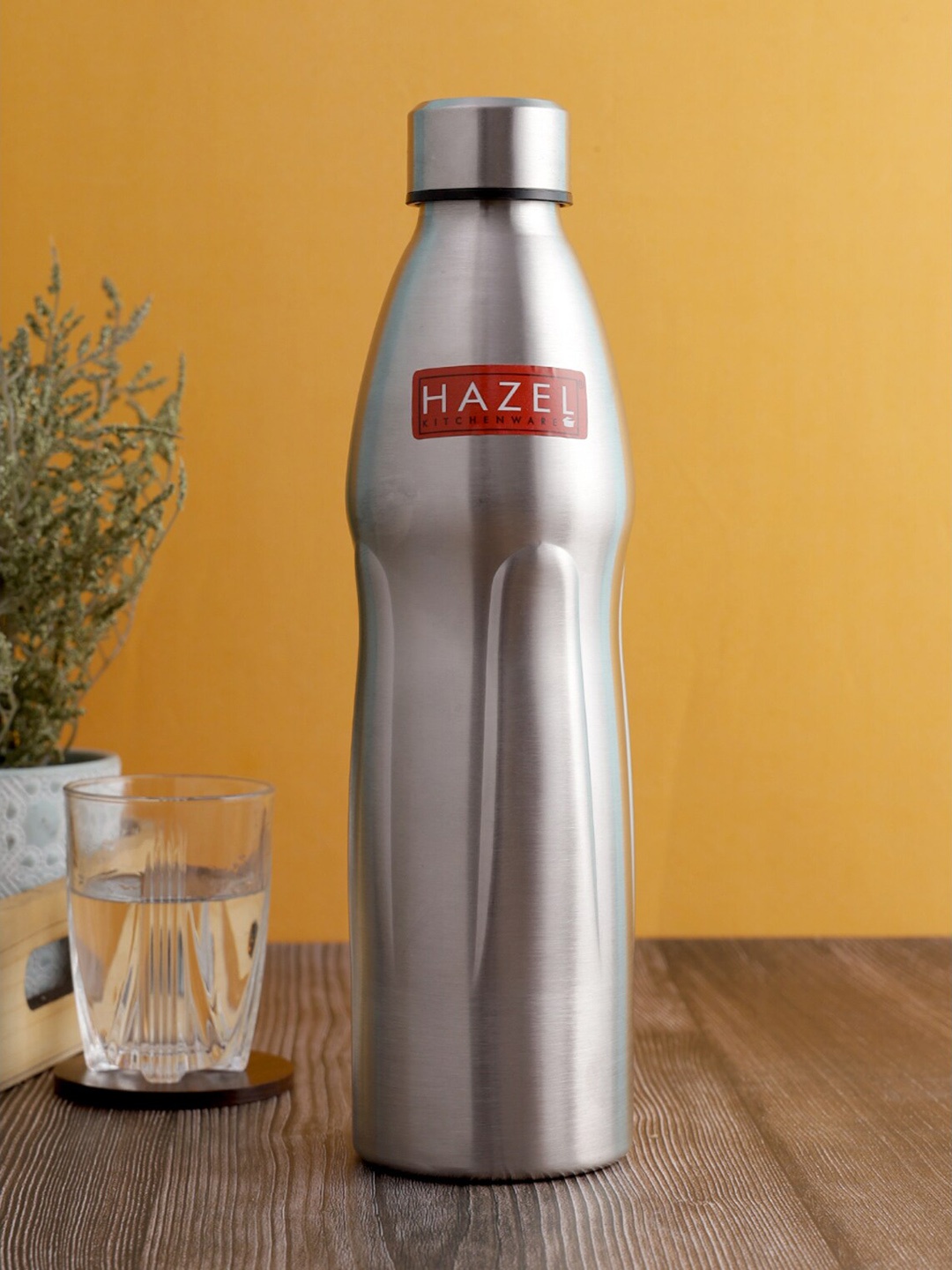 HAZEL Loch Set Of 3 Printed Single Wall Vacuum Stainless Steel Water Bottle 1.1L Each, Silver
HAZEL Loch Set Of 3 Printed Single Wall Vacuum Stainless Steel Water Bottle 1.1L Each, Silver