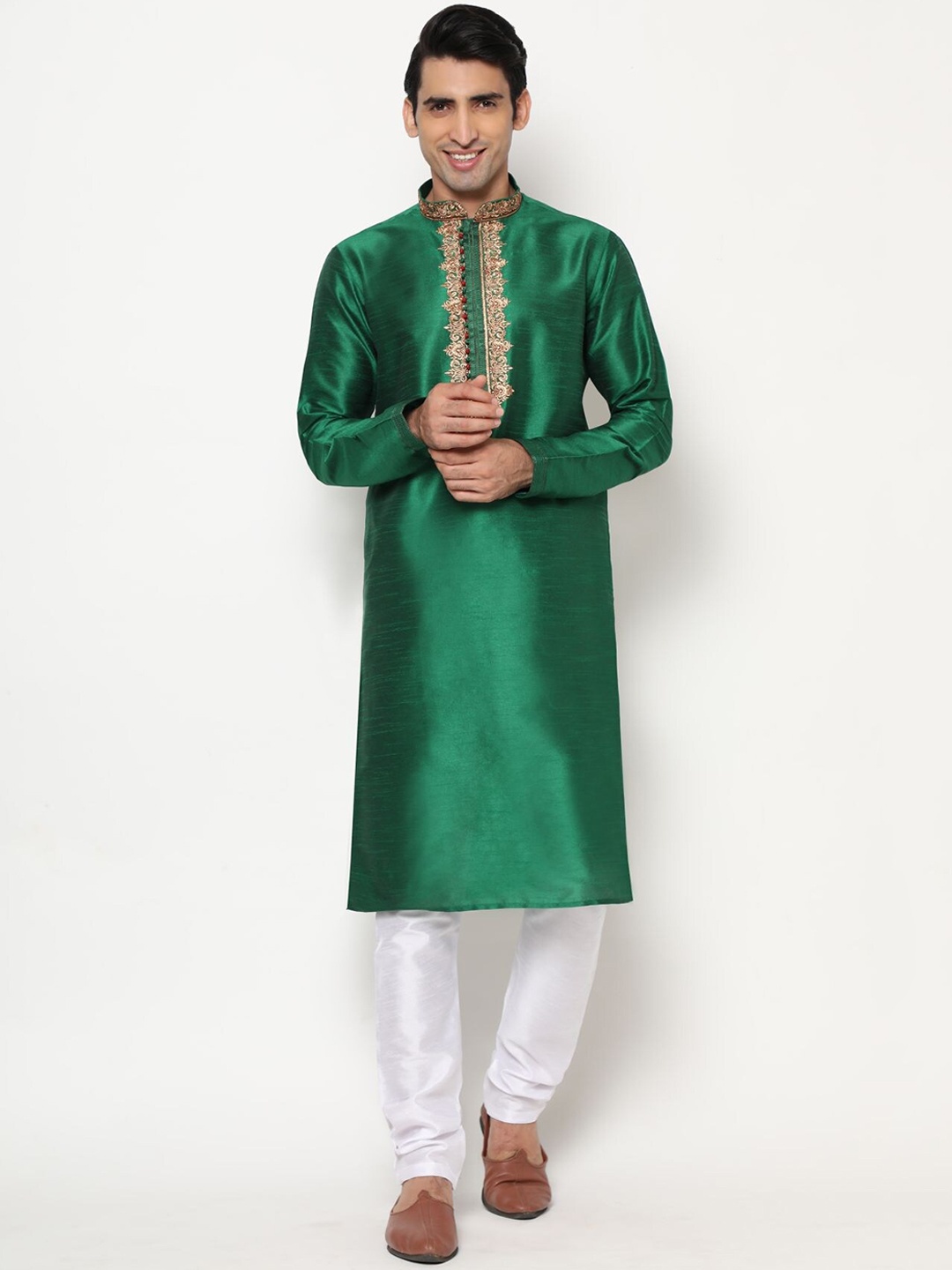 PREMROOP- THE STYLE YOU LOVE Ethnic Embroidered Pure Cotton Kurta with Churidar, Green
PREMROOP- THE STYLE YOU LOVE Ethnic Embroidered Pure Cotton Kurta with Churidar, Green