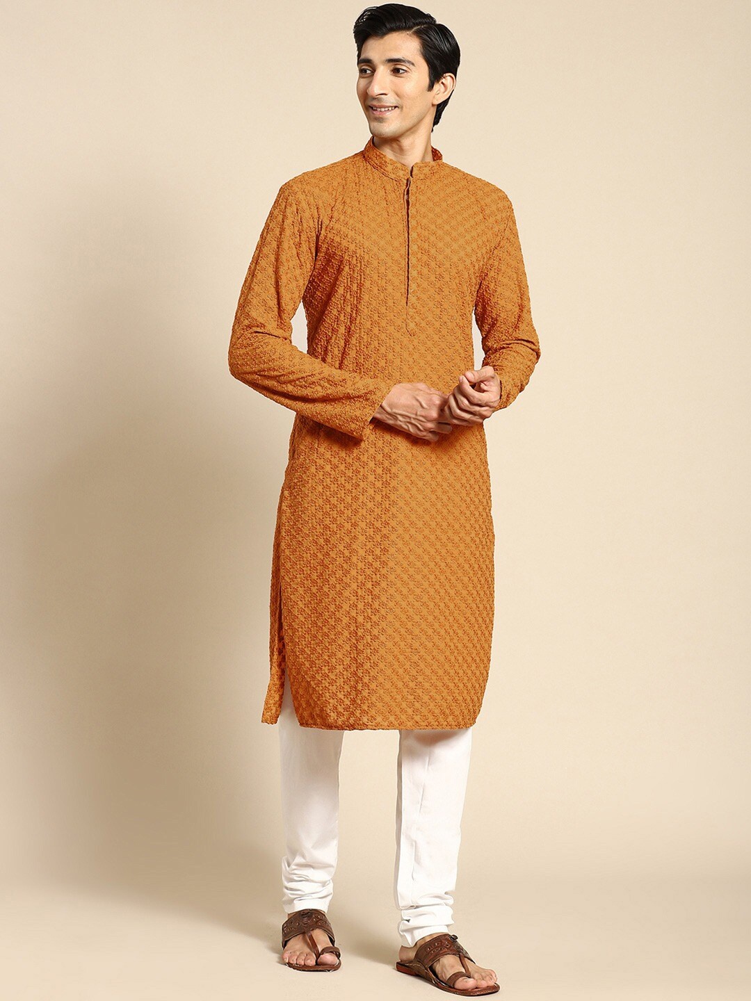 RAJUBHAI HARGOVINDAS Men Floral Chikankari Embroidered Pure Cotton Kurta With Churidar, Rust
RAJUBHAI HARGOVINDAS Men Floral Chikankari Embroidered Pure Cotton Kurta With Churidar, Rust