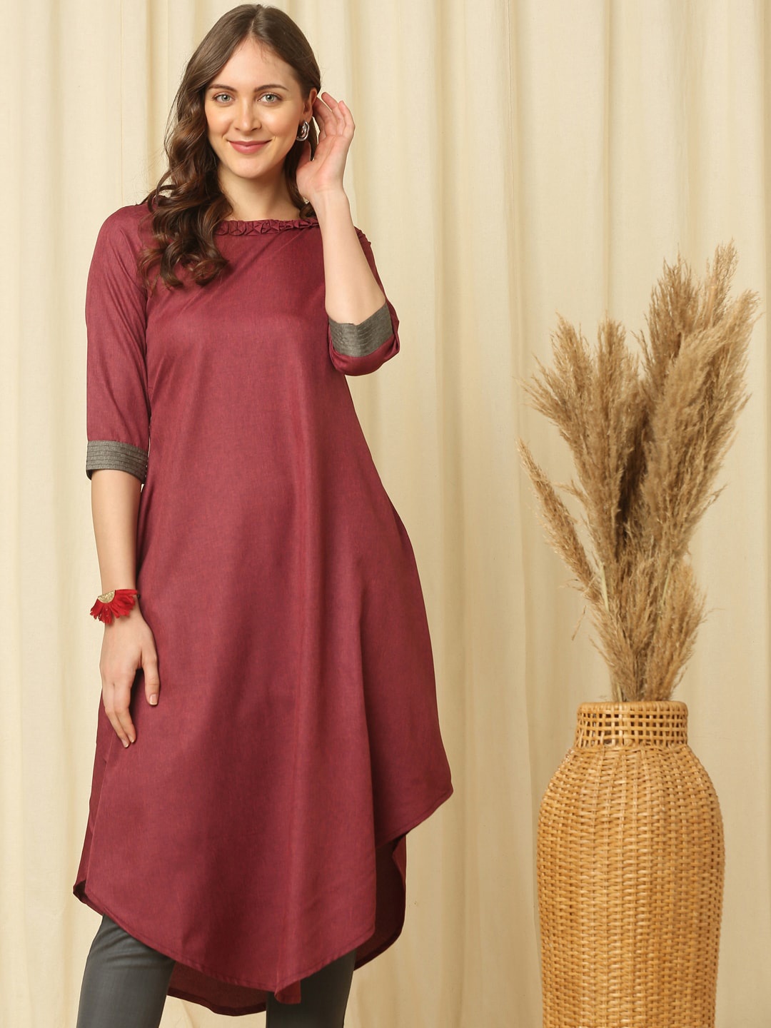 Indifusion Boat Neck A-Line Kurta, Maroon