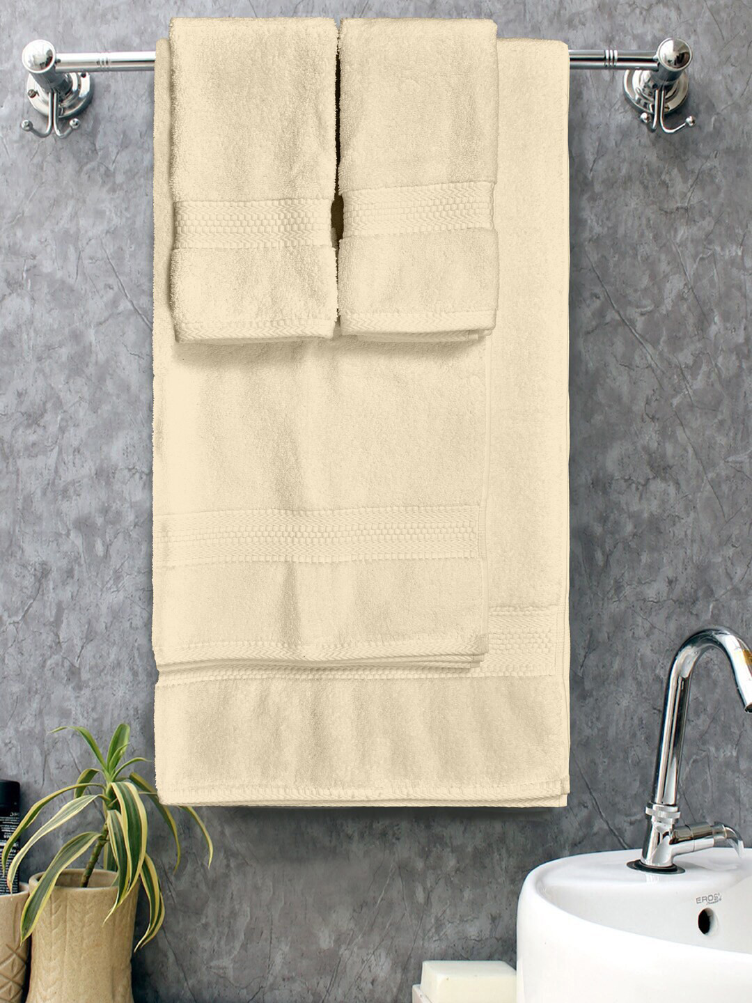 BOMBAY DYEING Set Of 4 Cotton 600 GSM Soft & Durable Towel Set, Cream 
BOMBAY DYEING Set Of 4 Cotton 600 GSM Soft & Durable Towel Set, Cream