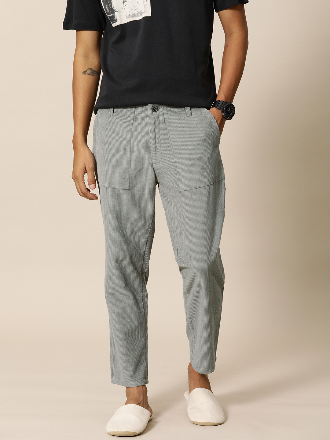 Mr Bowerbird Men Pure Cotton Mid-Rise Tailored Fit Corduroy Trousers, Grey 
Mr Bowerbird Men Pure Cotton Mid-Rise Tailored Fit Corduroy Trousers, Grey