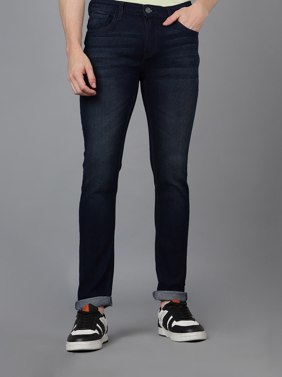Urbano Fashion Men Skinny Fit Slash Knee Light Fade Stretchable Cotton Jeans, Blue
Urbano Fashion Men Skinny Fit Slash Knee Light Fade Stretchable Cotton Jeans, Blue