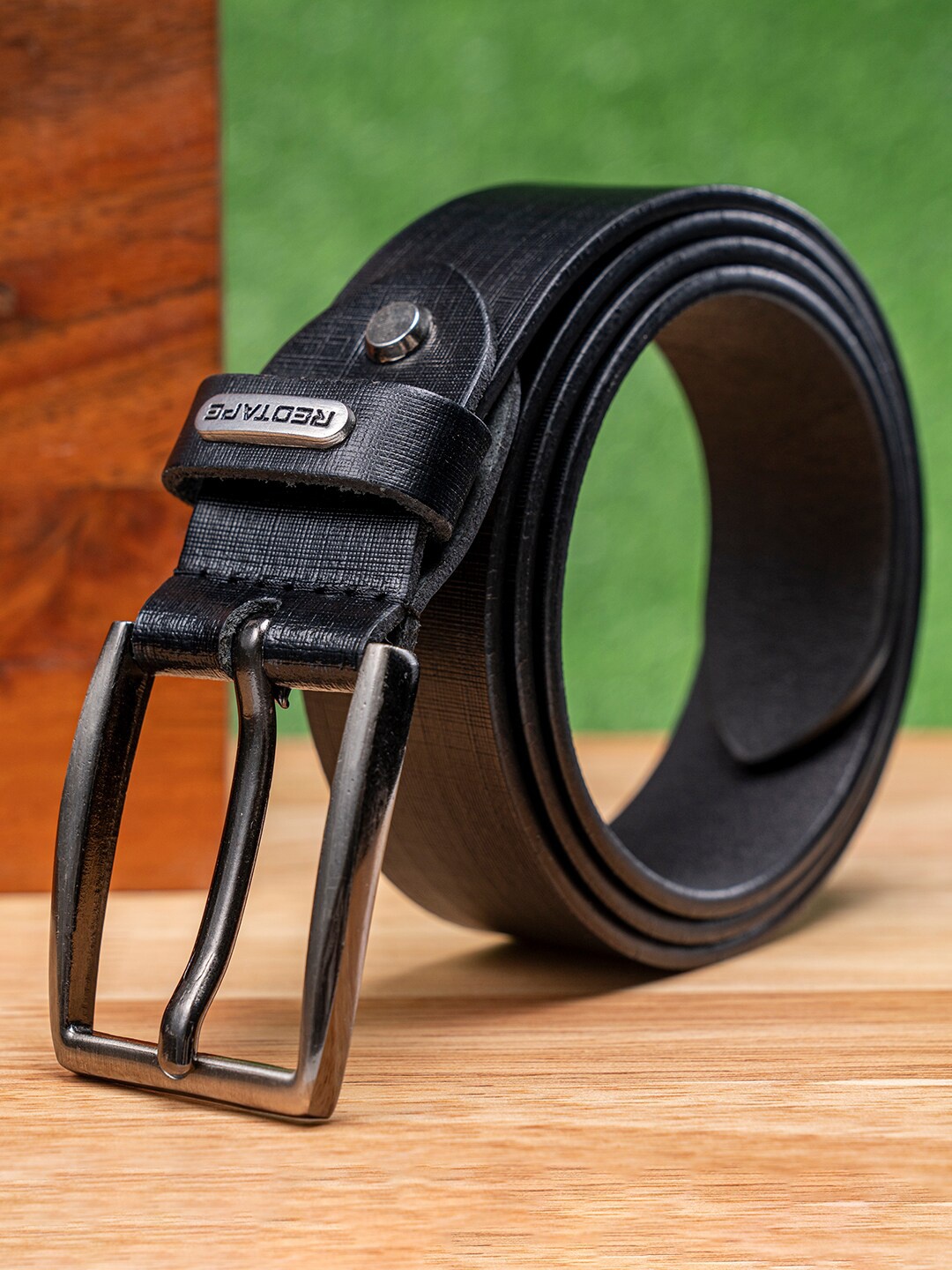 Red Tape Men Textured Leather Belt, Black