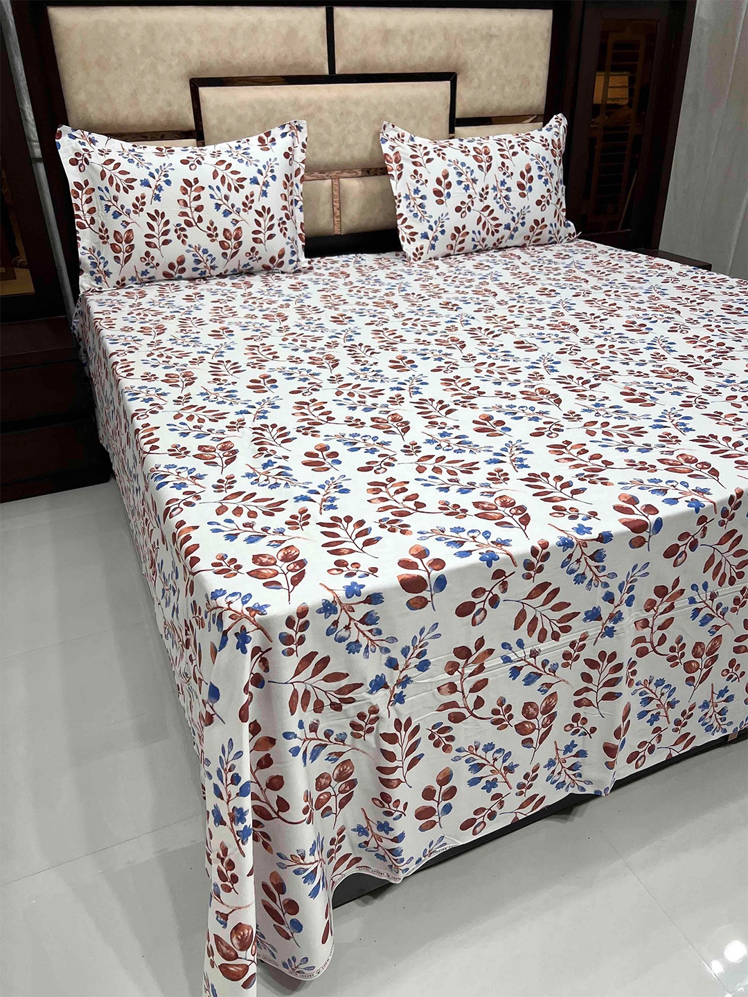 Pure Decor Mansion White & Brown Floral 400 TC Pure Cotton King Bedsheet with 2 Pillow Covers
Pure Decor Mansion White & Brown Floral 400 TC Pure Cotton King Bedsheet with 2 Pillow Covers