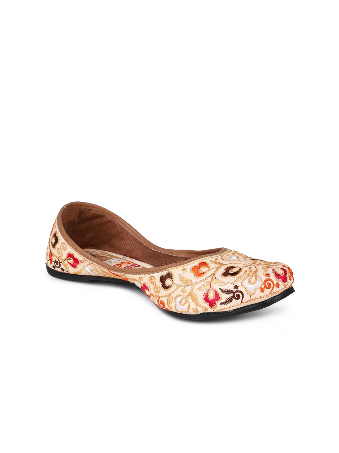 The Desi Dulhan Women Embroidered Ethnic Mojaris, Cream 
The Desi Dulhan Women Embroidered Ethnic Mojaris, Cream