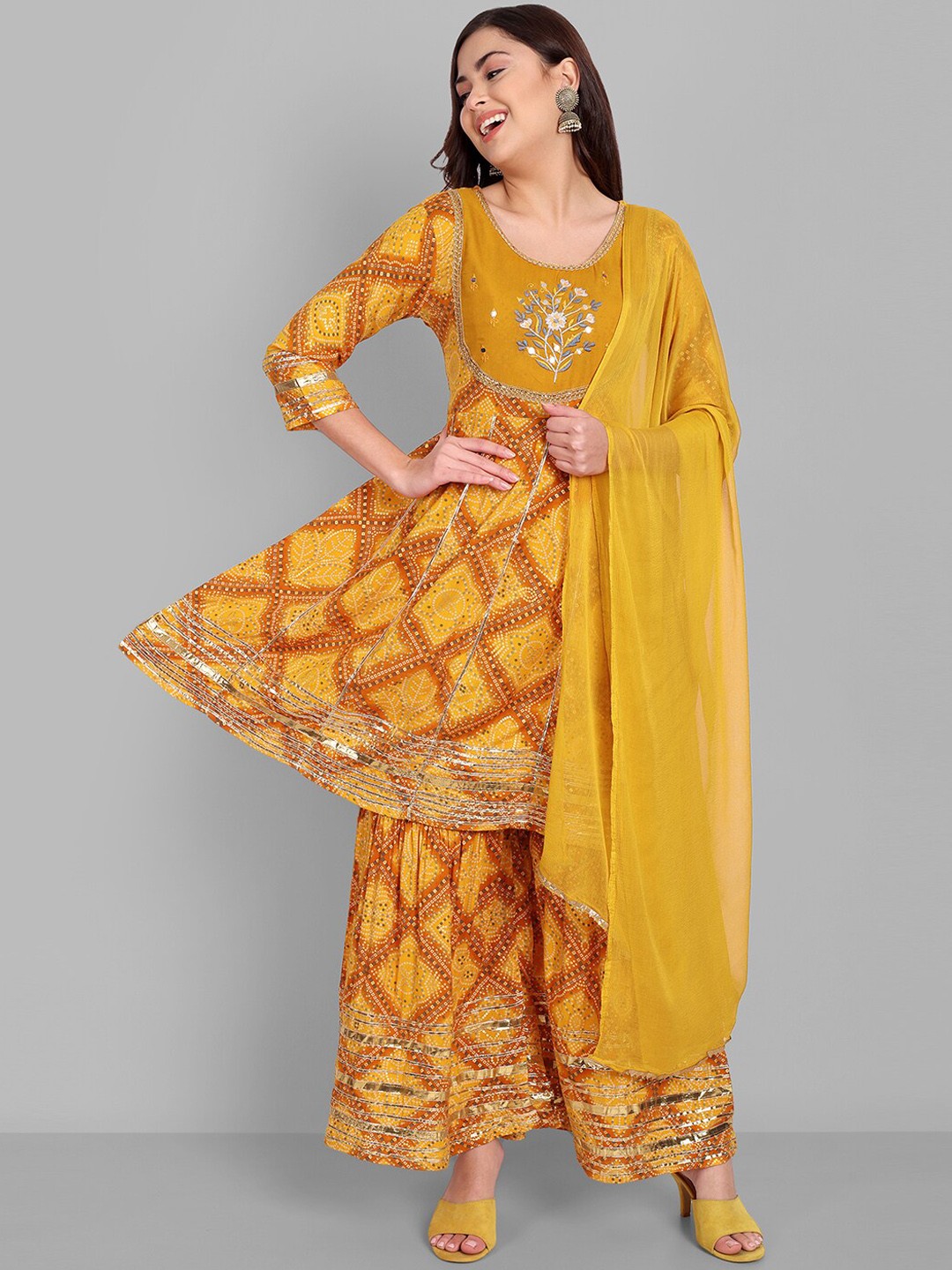 SINGNI Women Ethnic Motifs Printed Gotta Patti Kurta with Sharara & With Dupatta, Mustard
SINGNI Women Ethnic Motifs Printed Gotta Patti Kurta with Sharara & With Dupatta, Mustard
