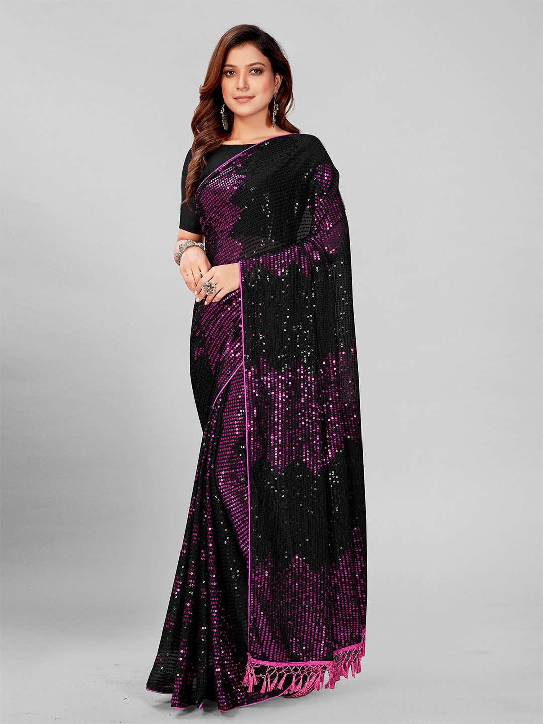Granthva Fab Embellished Sequinned Pure Georgette Saree, Black