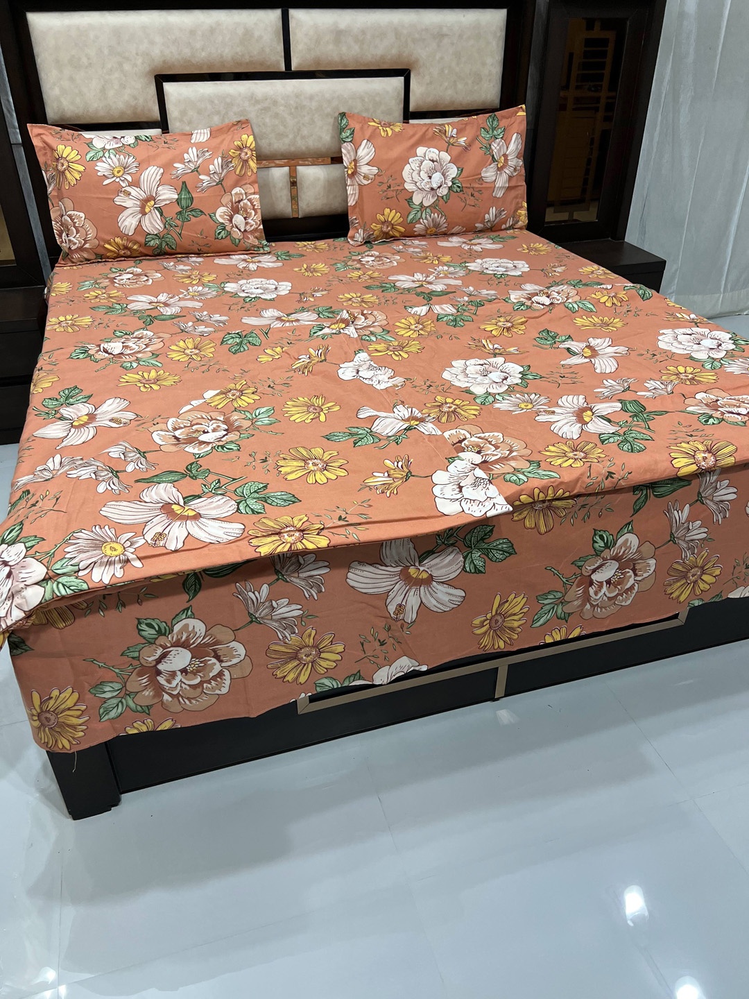 Pure Decor Peach & White Floral Printed 300 TC Double King Bedding Set