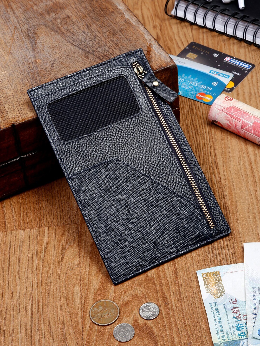 Louis Stitch Saffiano Leather Blue Passport Card Slim Wallet Purse for Men, Navy blue
Louis Stitch Saffiano Leather Blue Passport Card Slim Wallet Purse for Men, Navy blue